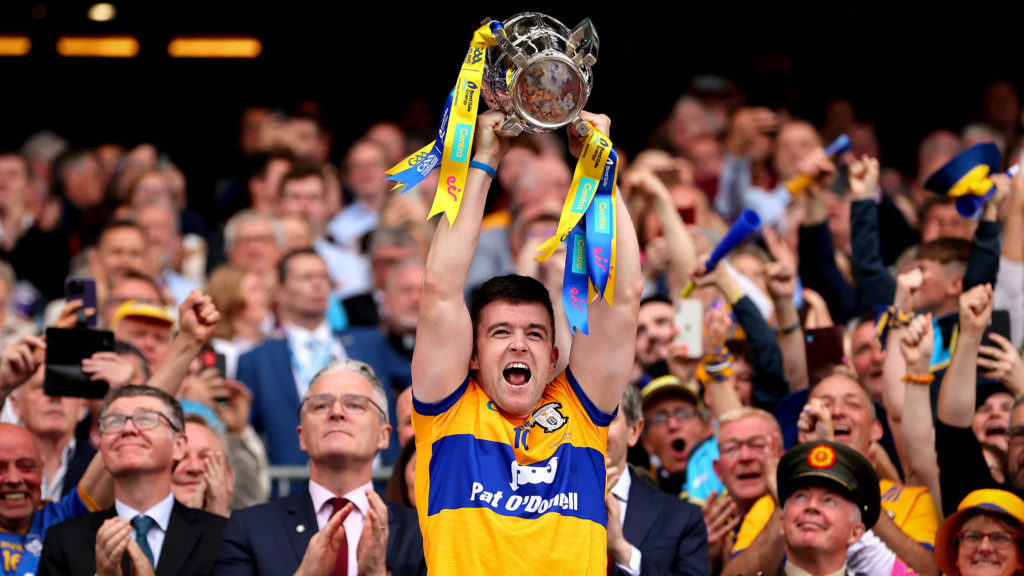 Clare’s Tony Kelly lifts the Liam MacCarthy Cup