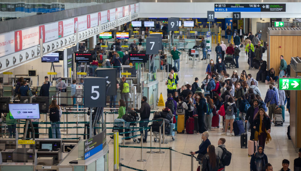 Passengers arrive at Dublin airport (Damien Storan/PA), © PA Archive/PA Images