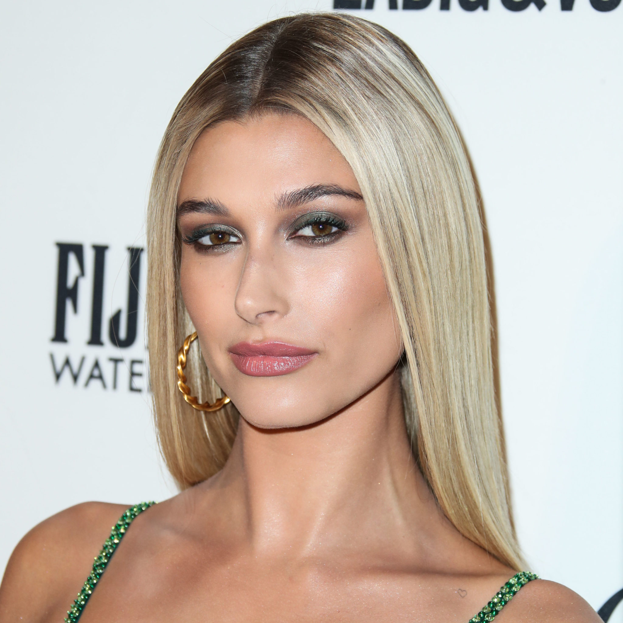 Hailey rhode bieber. Хейли Бибер. Хейли Бибер до пластики. Хейли Бибер макияж. Хейли Бибер каре.