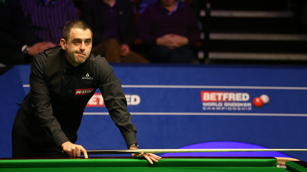 Watch Ronnie OSullivan crashes out of World Snooker Championship OffTheBall