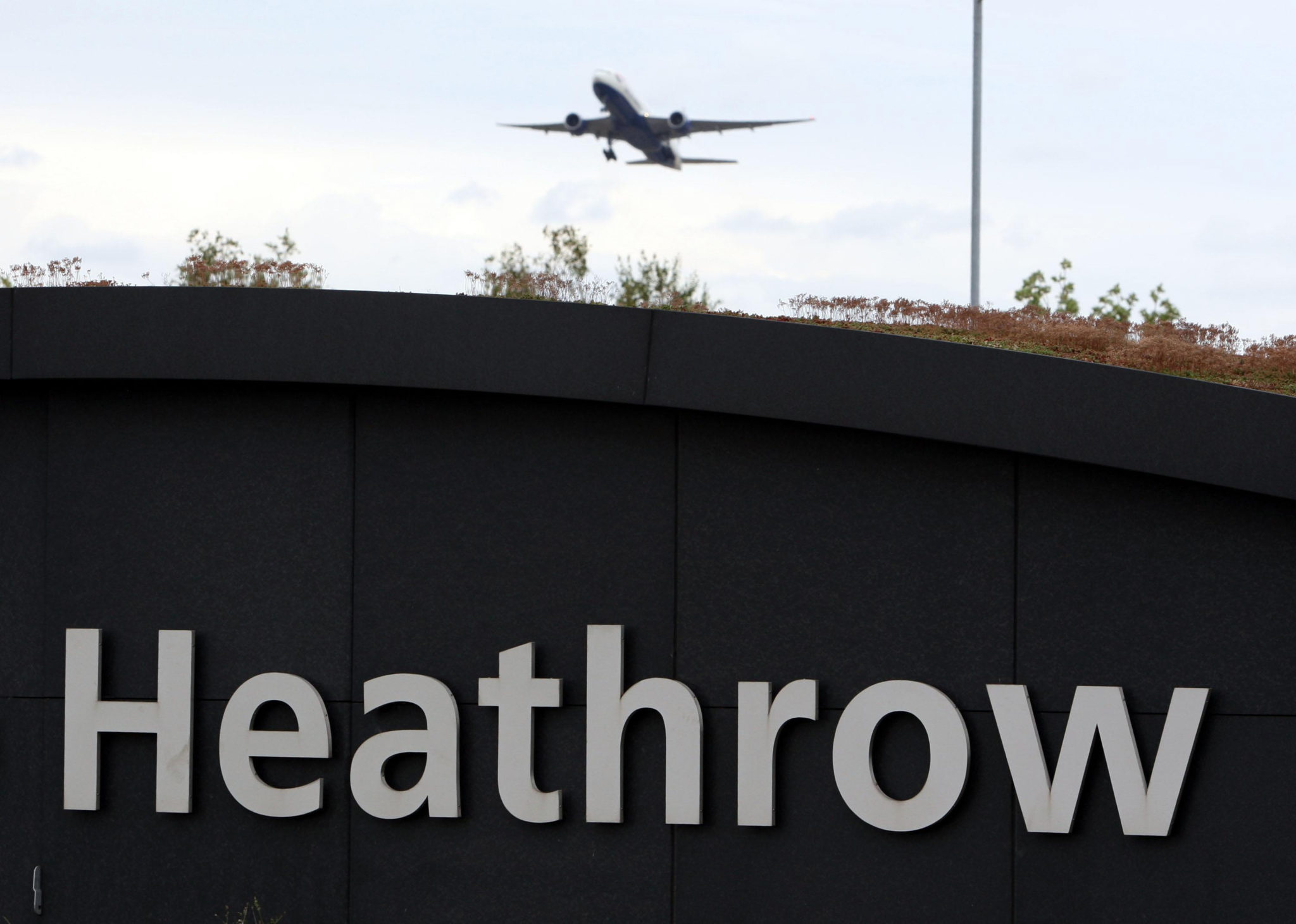 Workers At London S Heathrow Airport To Strike Over Pay Newstalk   PA 9307006 