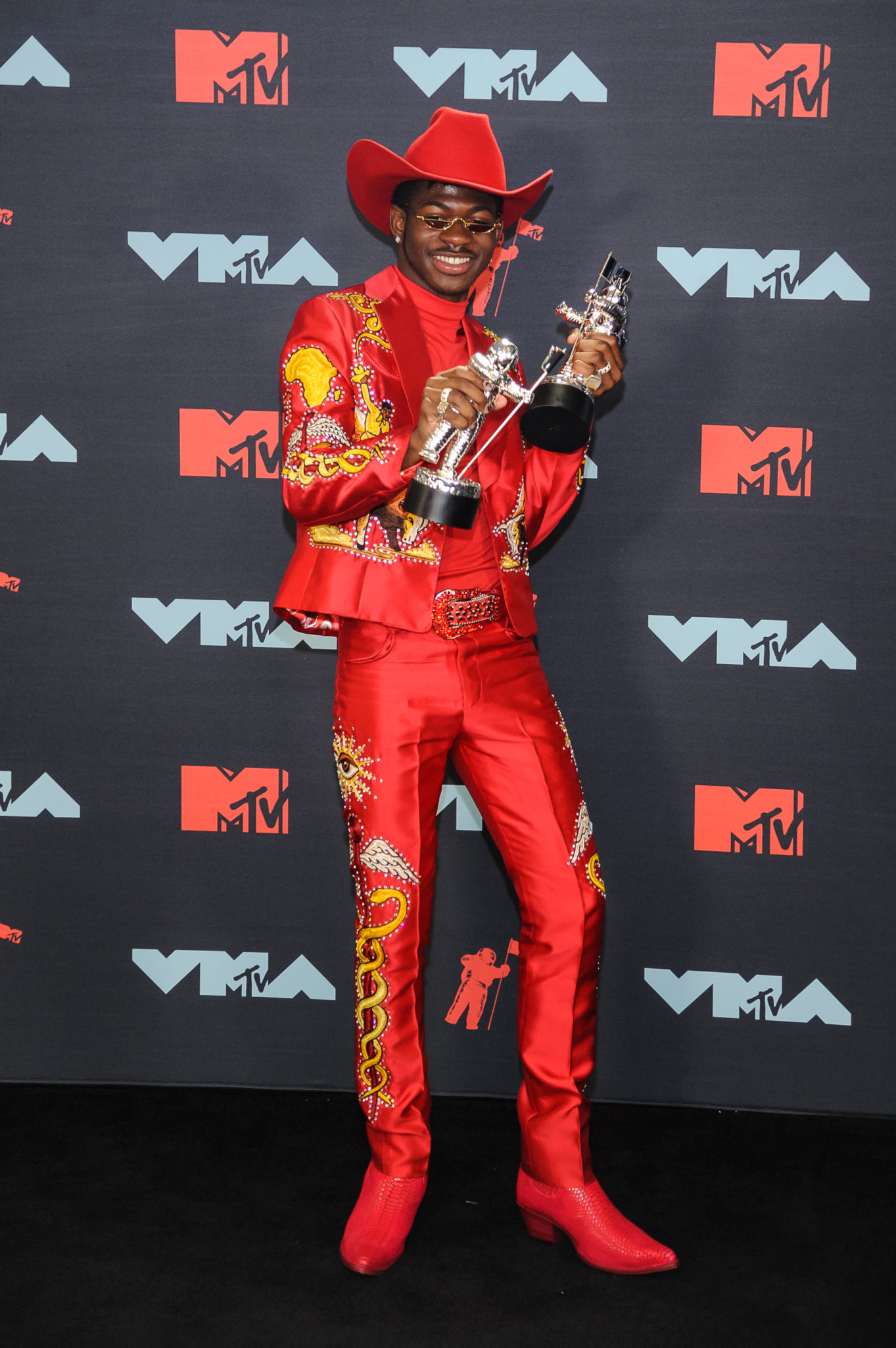 2019 Video Music Awards Red Carpet: The Most Iconic Looks | SPIN10381363 x 2048