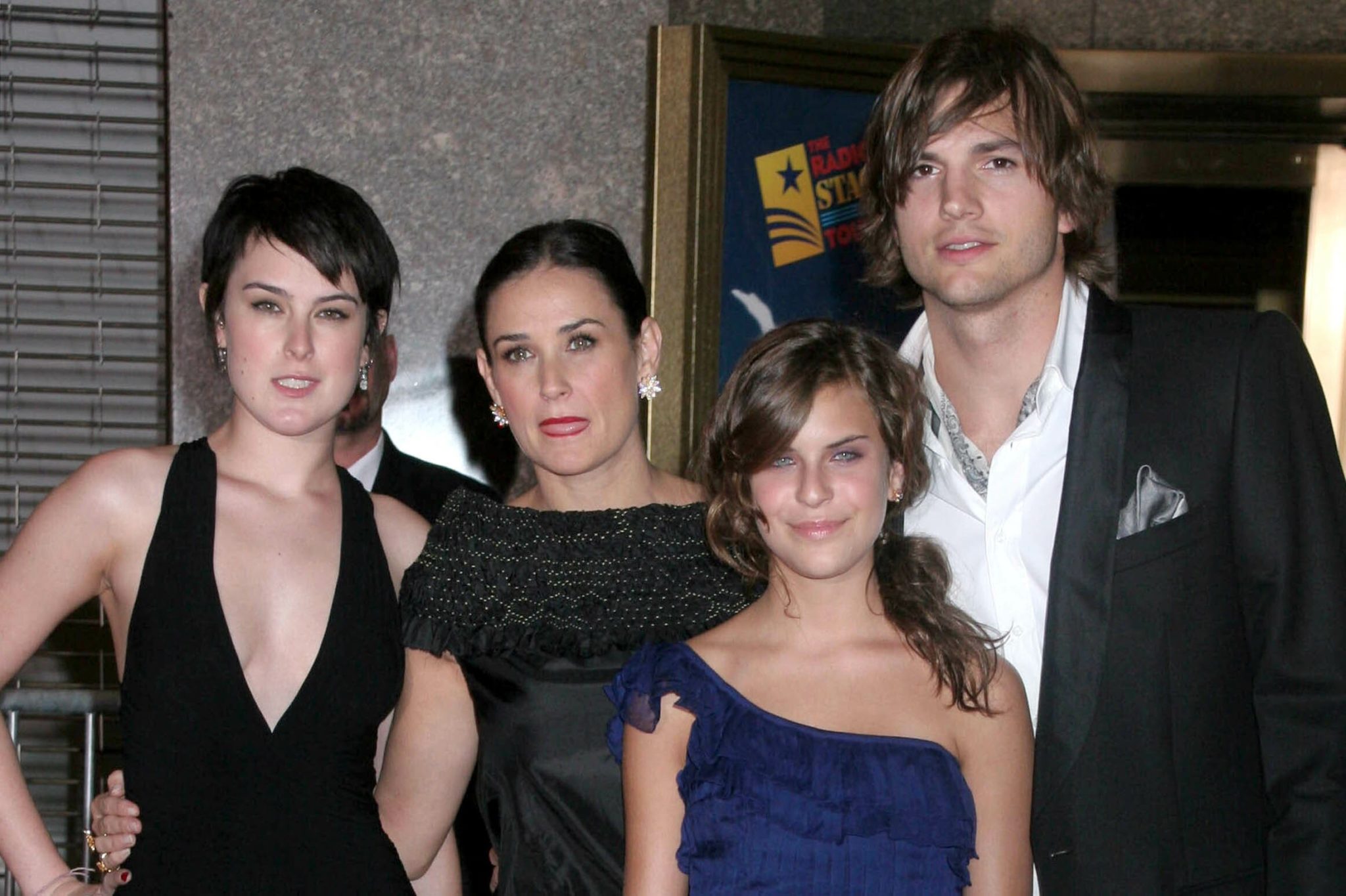 Ashton Kutcher Says He'll Never Stop Loving Ex Wife Demi Moore's ...
