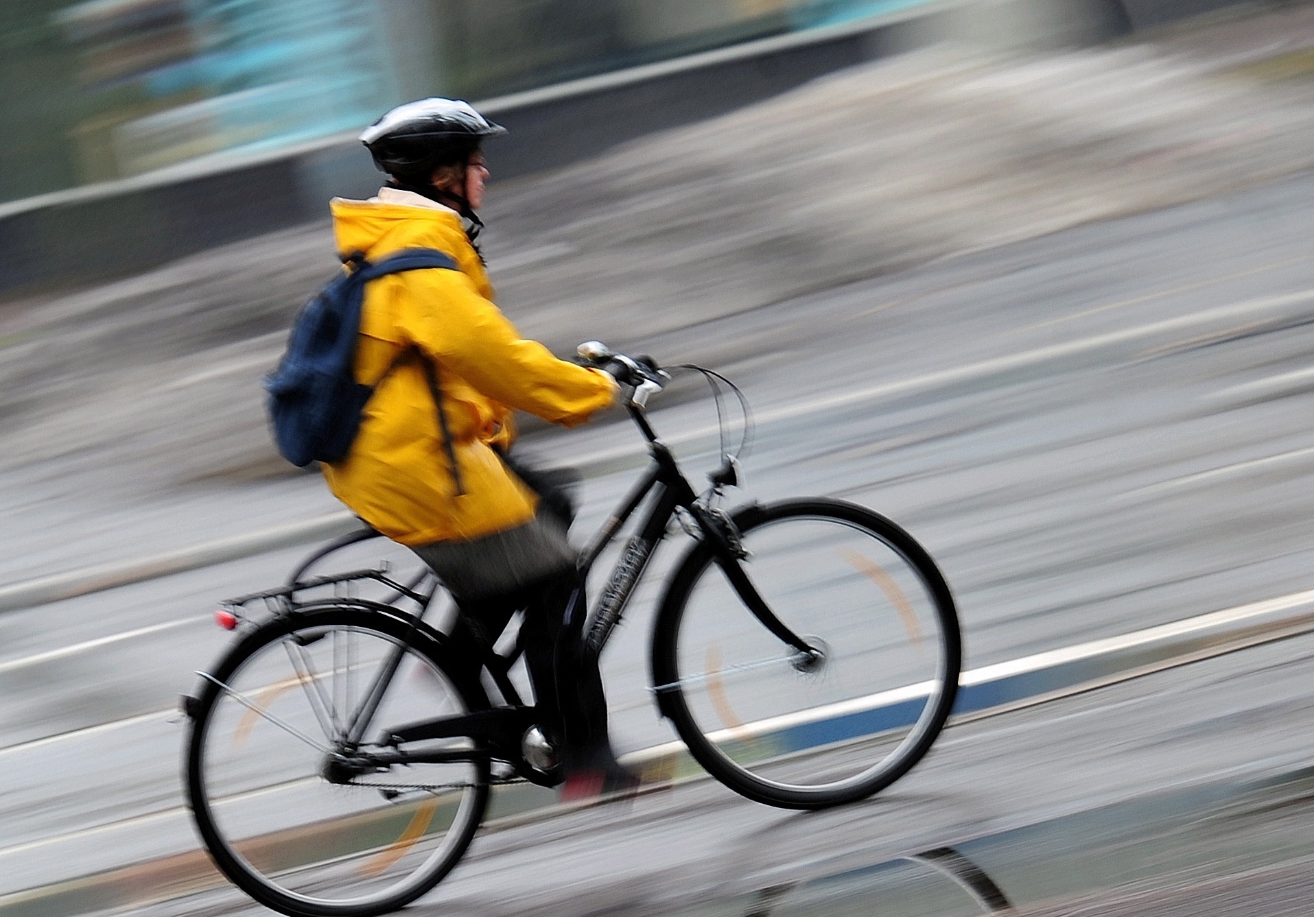 Should helmets be mandatory for cyclists? Newstalk