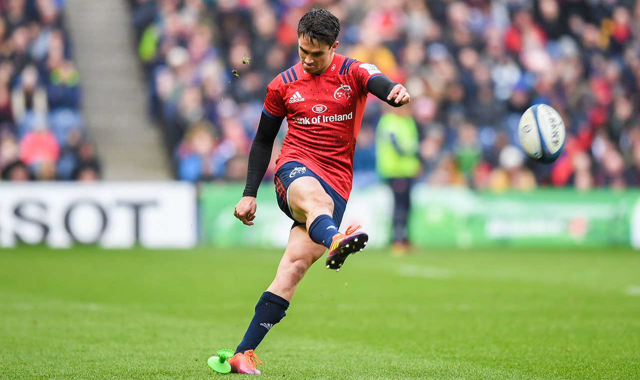 Joey Carbery of Munster successfully converts Keith Earls' try during the Heineken Champions Cup Quarter-Final match between Edinburgh and Munster at BT Murrayfield Stadium in Edinburgh