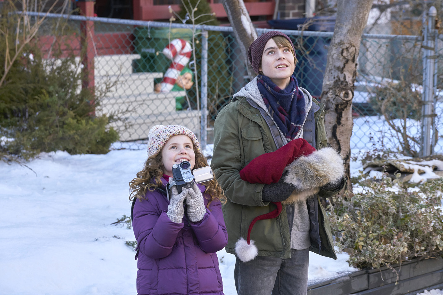 WATCH Netflix Release Teaser For The Christmas Chronicles 2 SPIN1038