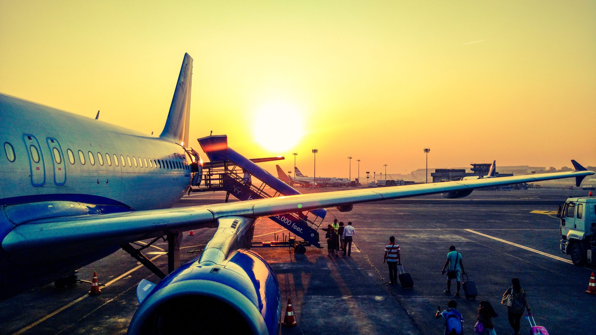Listener: '..they wouldn't let me on the flight without second test..' Image