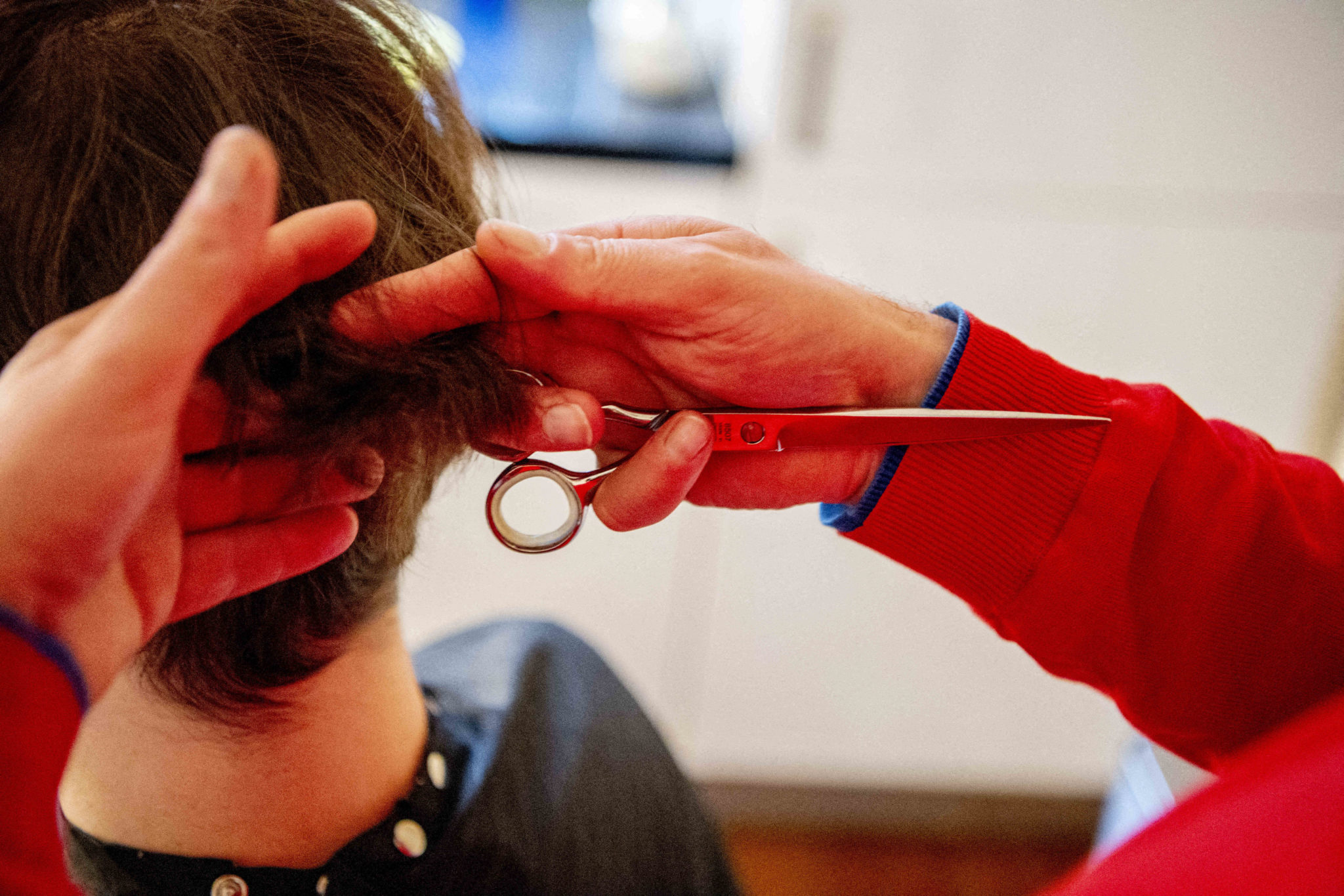 Hairdressers now looking at midApril for reopening 'if we're lucky