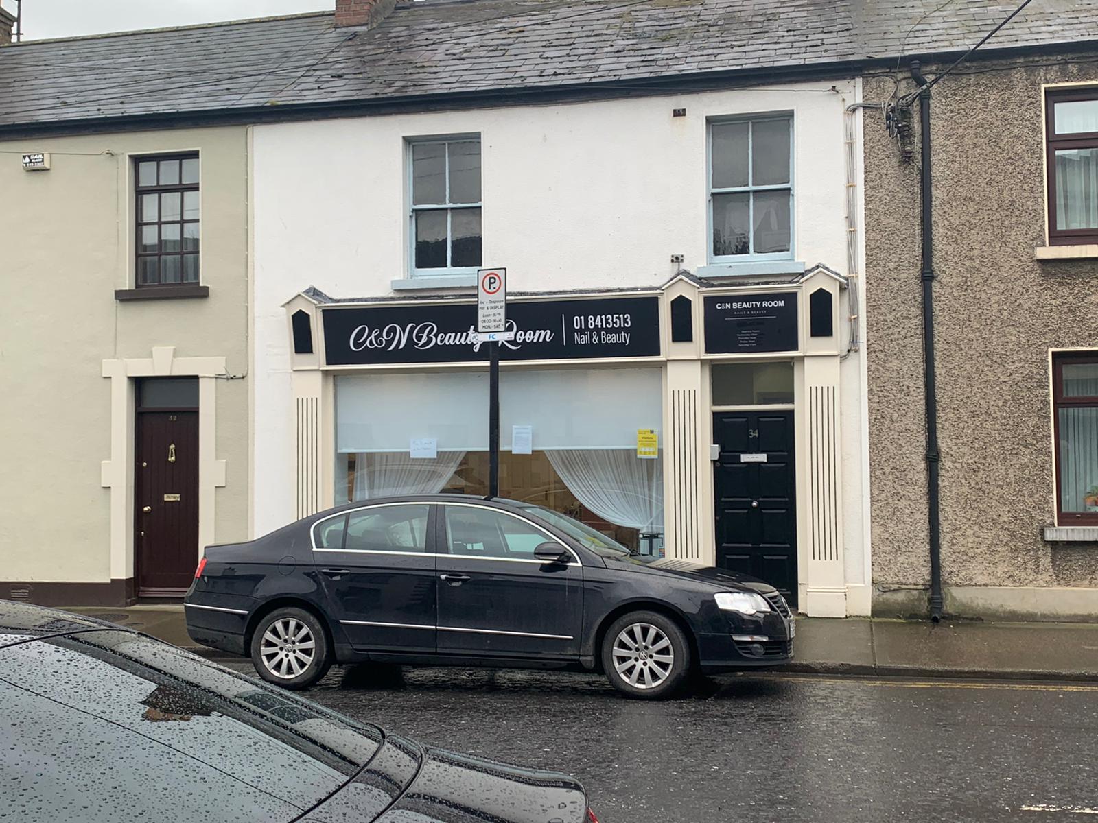Dublin beauty salon opens despite the country being in level 5 lockdown Image