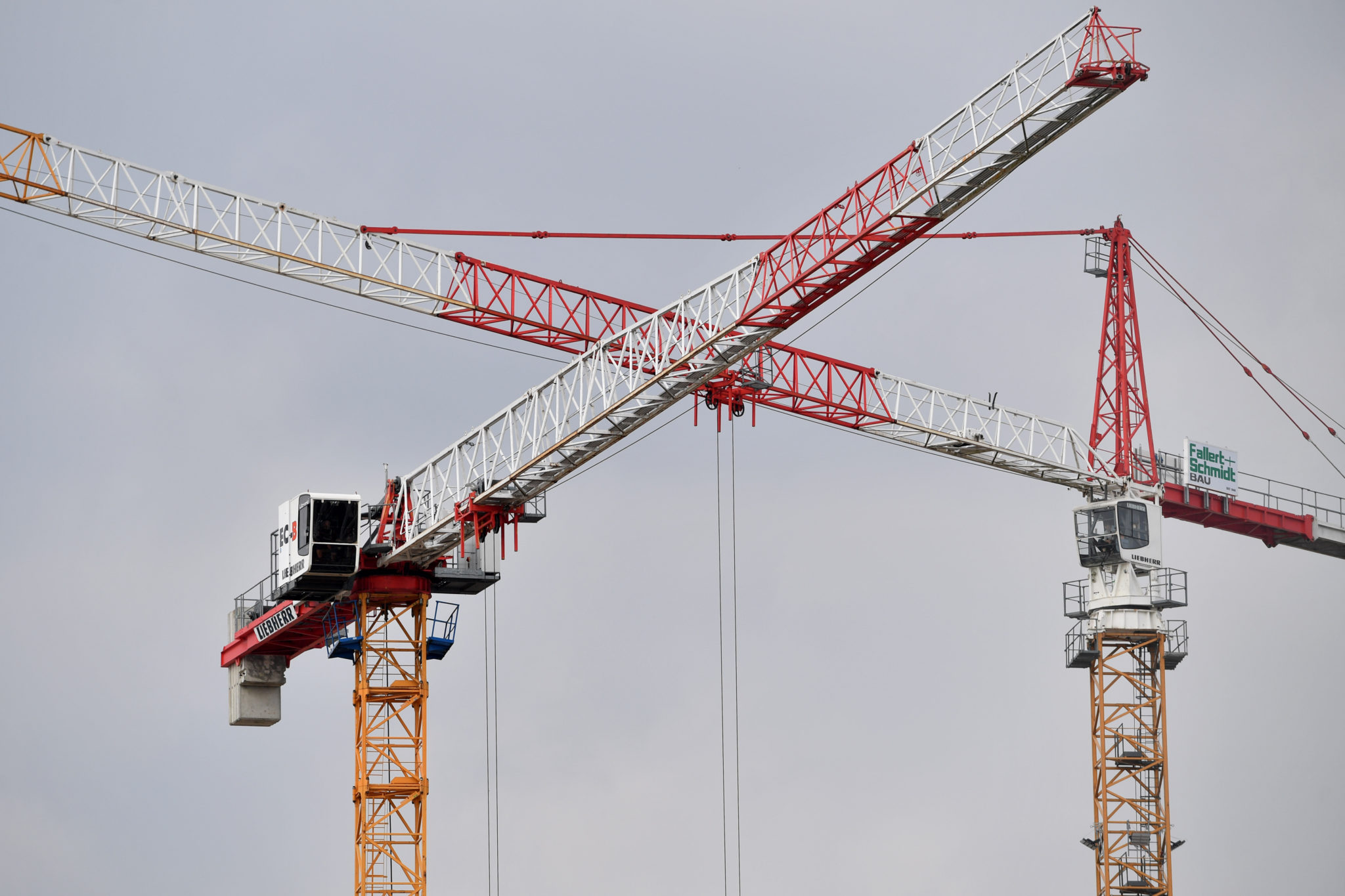 Man Arrested After Climbing Dublin Crane