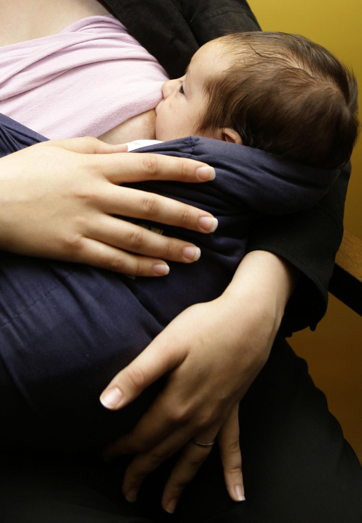 New Report Highlights Harassment Of Breastfeeding Women | Newstalk