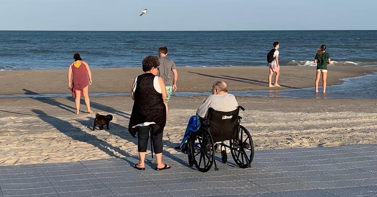 Wheelchair Friendly Beach Mats Erected At Dollymount Strand SPIN1038