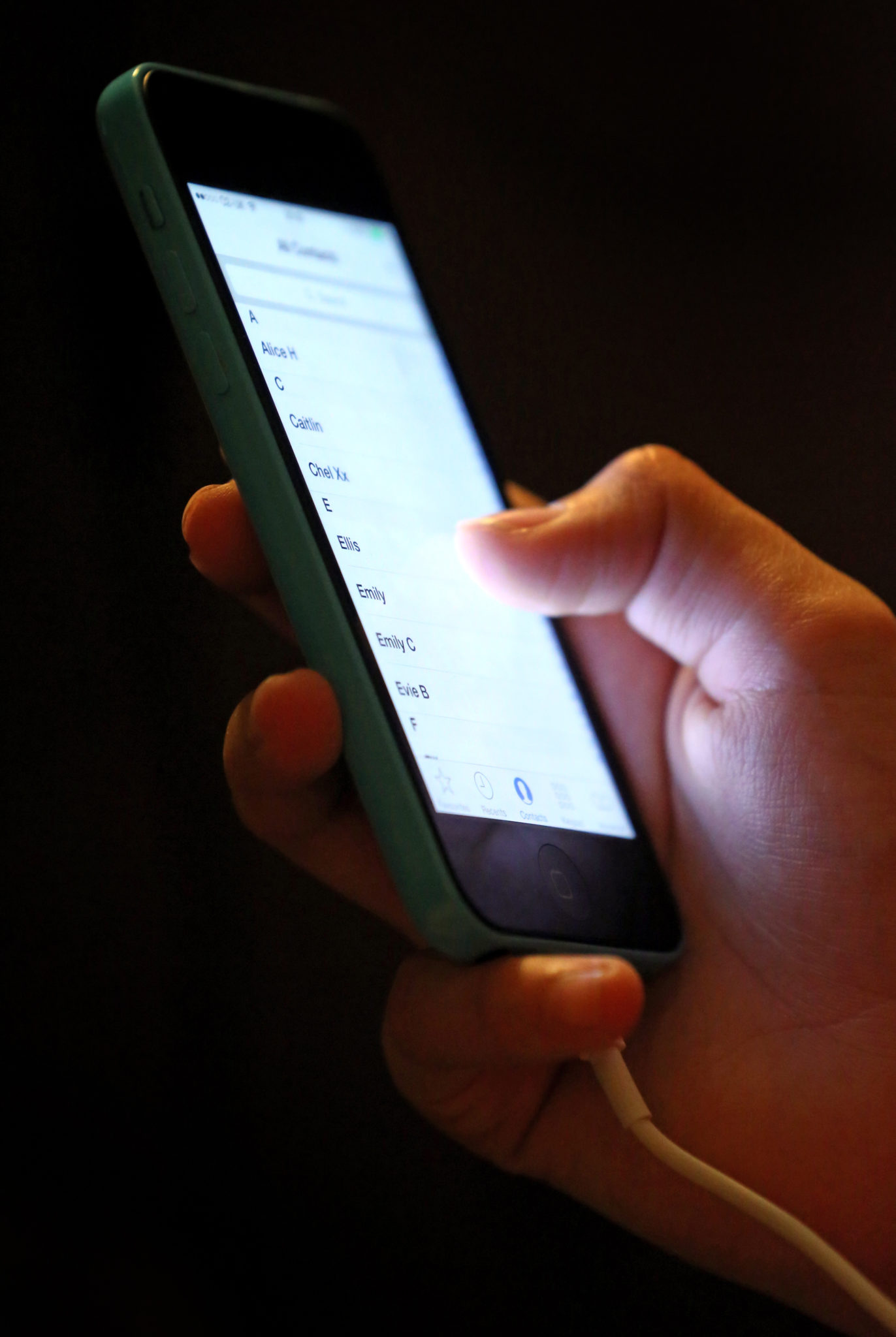 Is This A Scam? Unwanted Explicit Images From Women - msukvkm