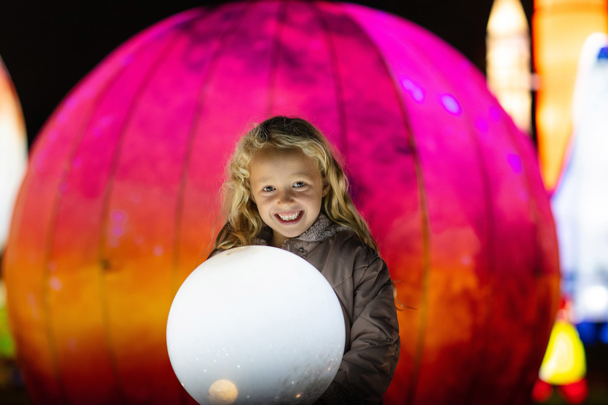 Dublin Zoo Wild Lights Returns With "Around The World" Theme SPIN1038