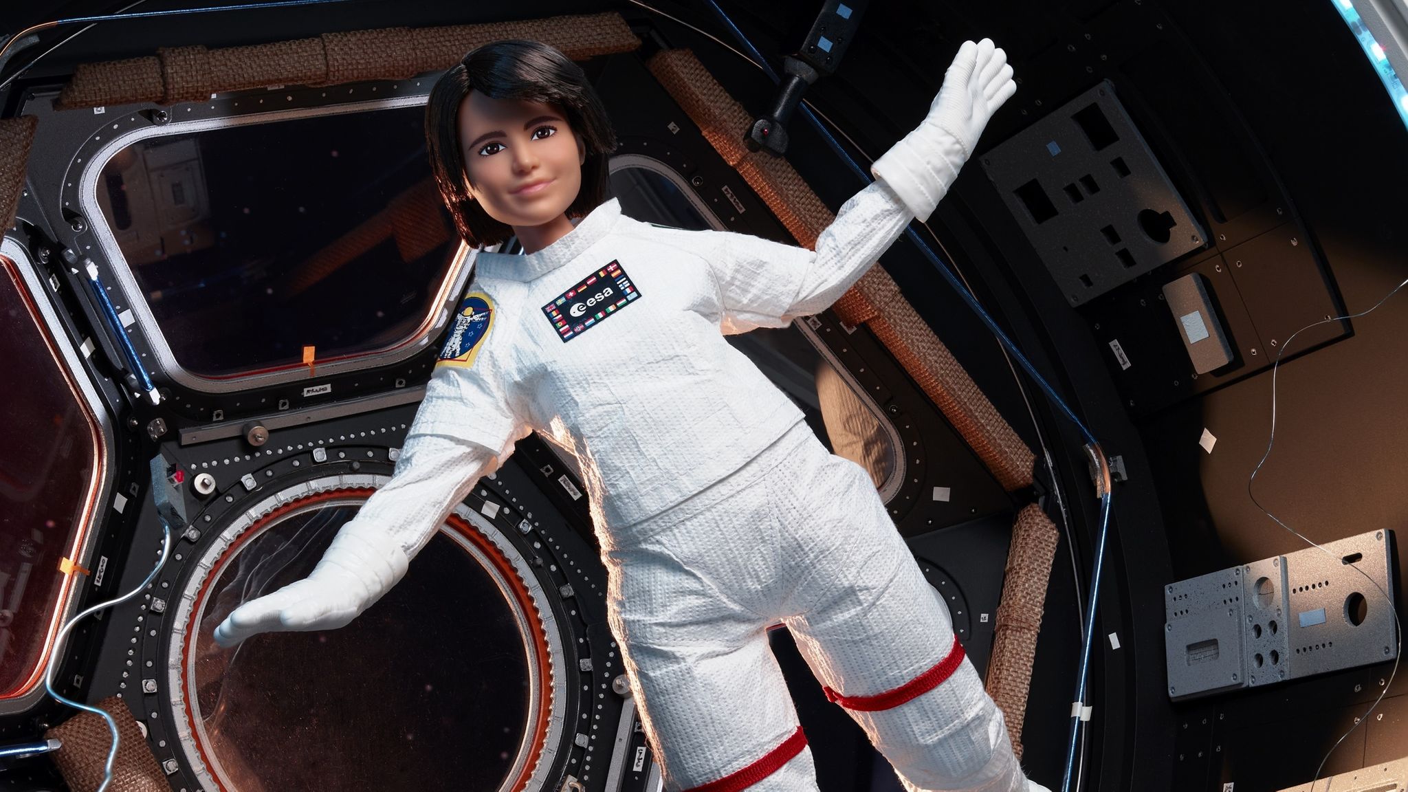 Astronaut Barbie Launched To Encourage Girls Into STEM Careers | SPIN1038