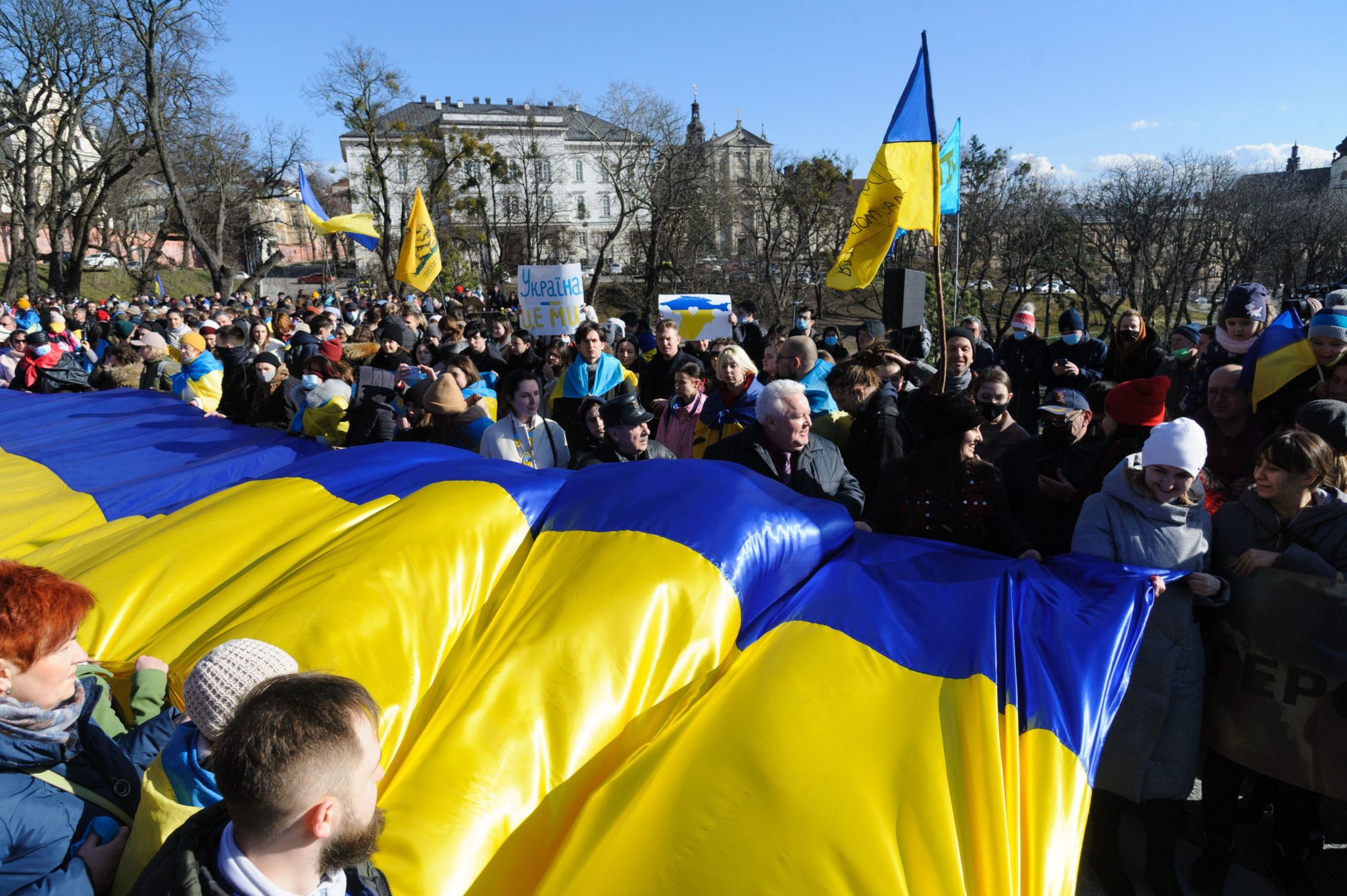 Ukrainians attend the Unity March for Ukraine in downtown Lviv. Image: Mykola Tys / Alamy Stock Photo