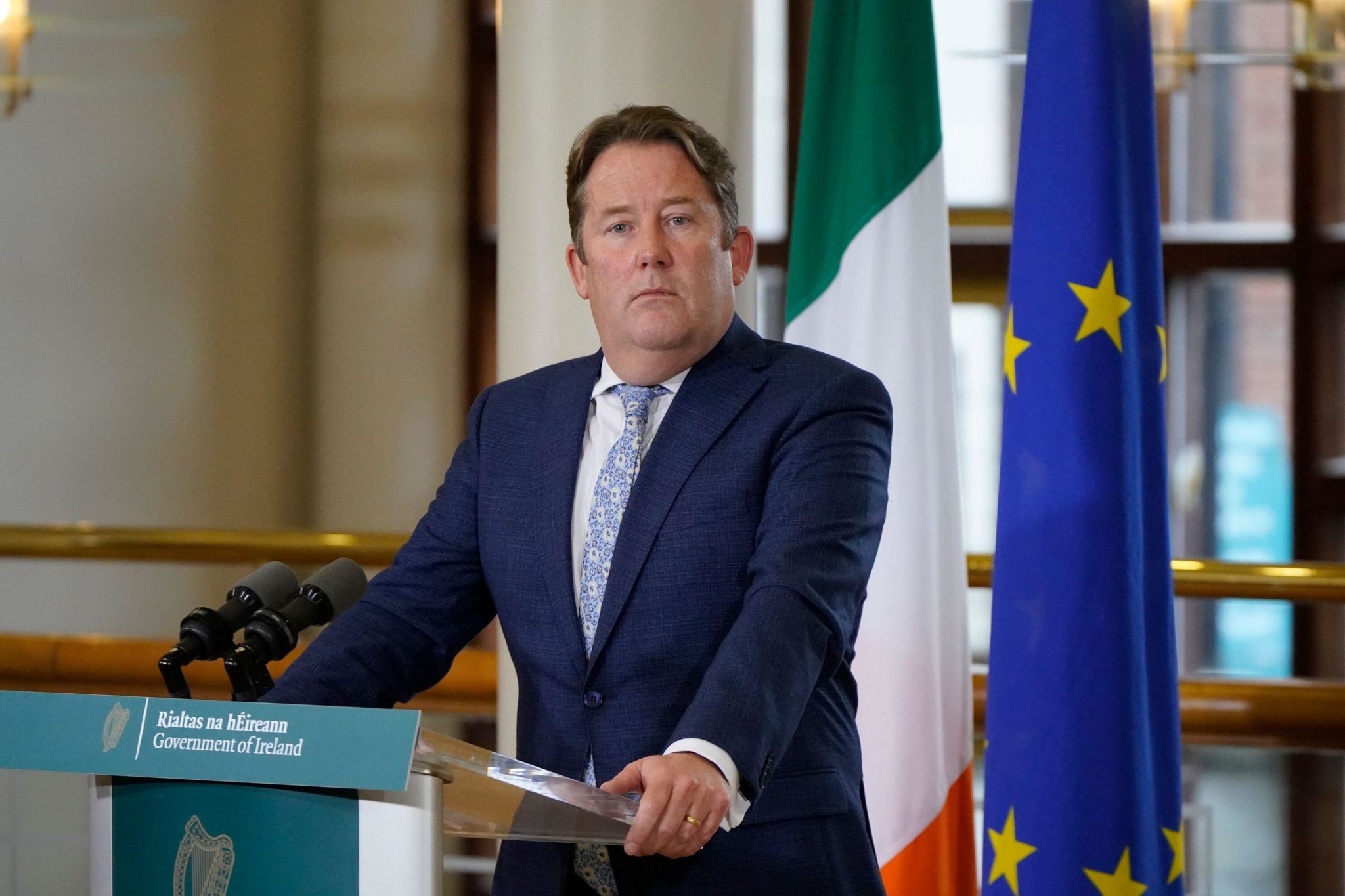 Minister for Housing Darragh O'Brien speaking at Dublin Castle. The Government has agreed a revised mica redress scheme which will be capped at 420,000 euro per home. Picture date: Tuesday November 30, 2021.