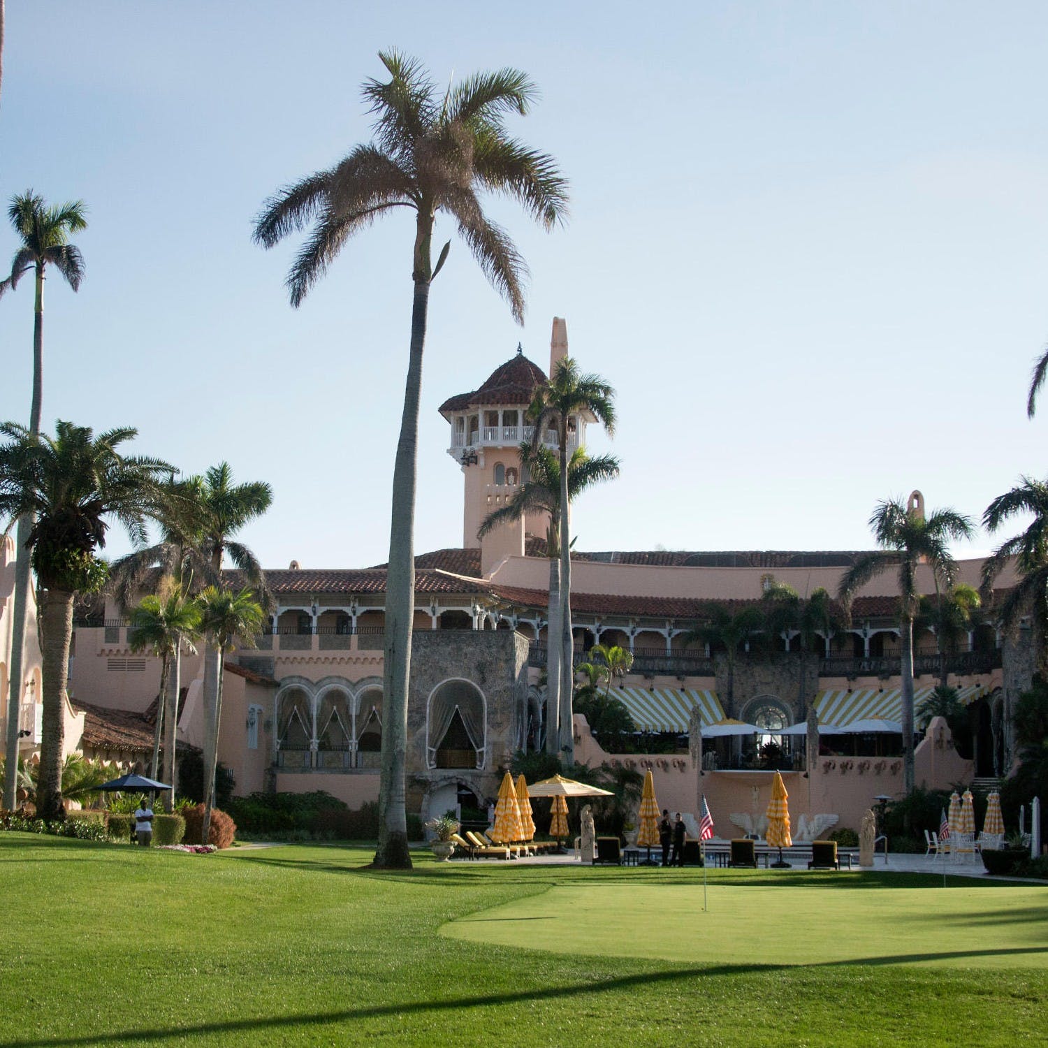 FBI Agents Have Raided The Florida Home Of Former US President Donald ...