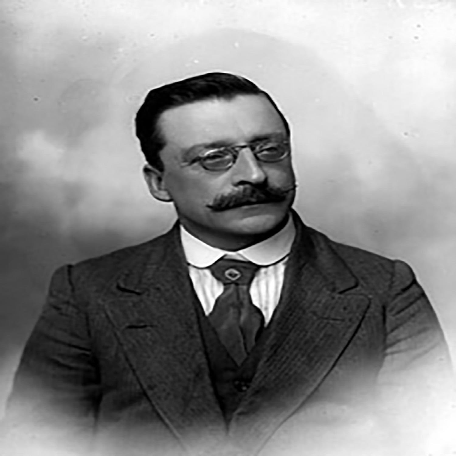 100th anniversary of death of Arthur Griffith Newstalk