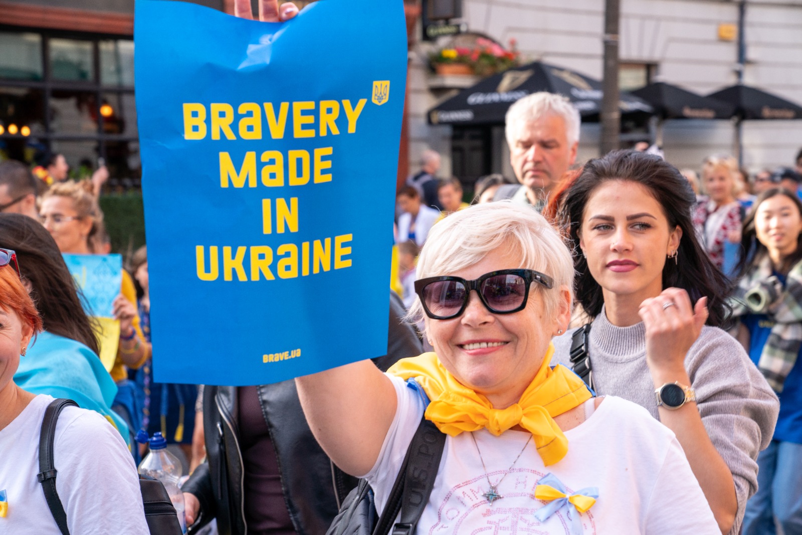 People mark Ukraine Independence Day in Dublin city.