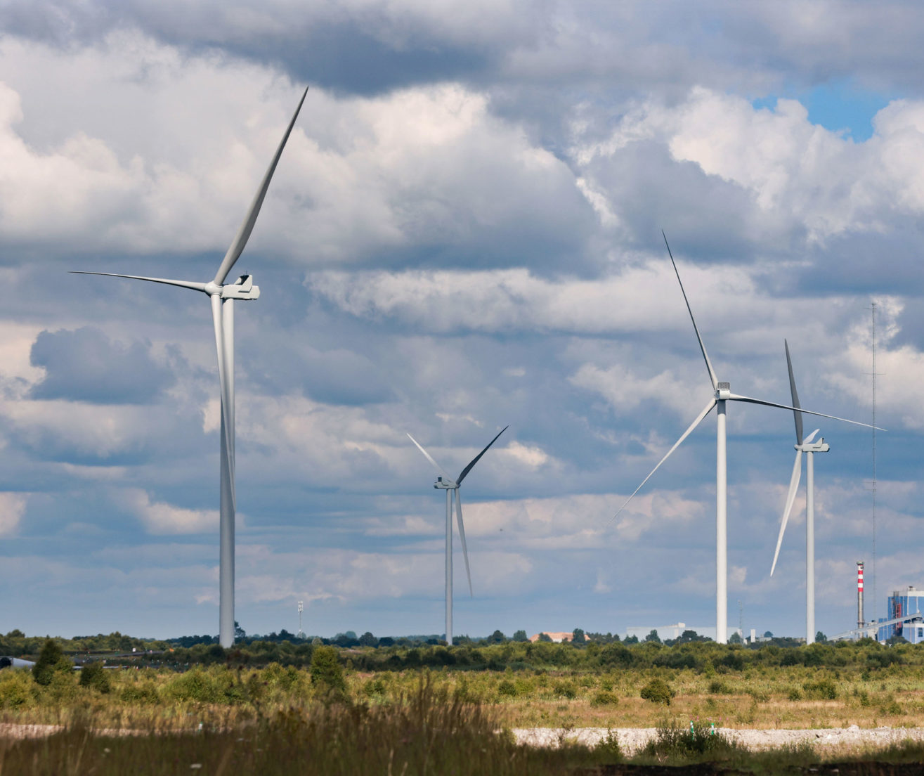 File photo shows a wind farm in Cloncreen, Co Offaly