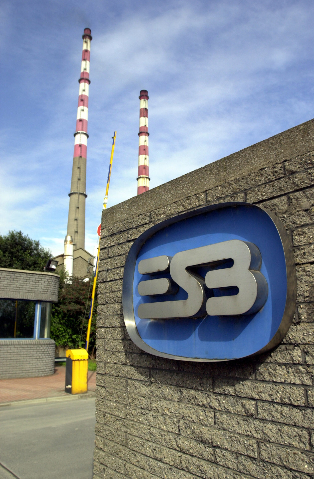 The ESB operation at Poolbeg in Dublin, 23/8/2001. Image: RollingNews