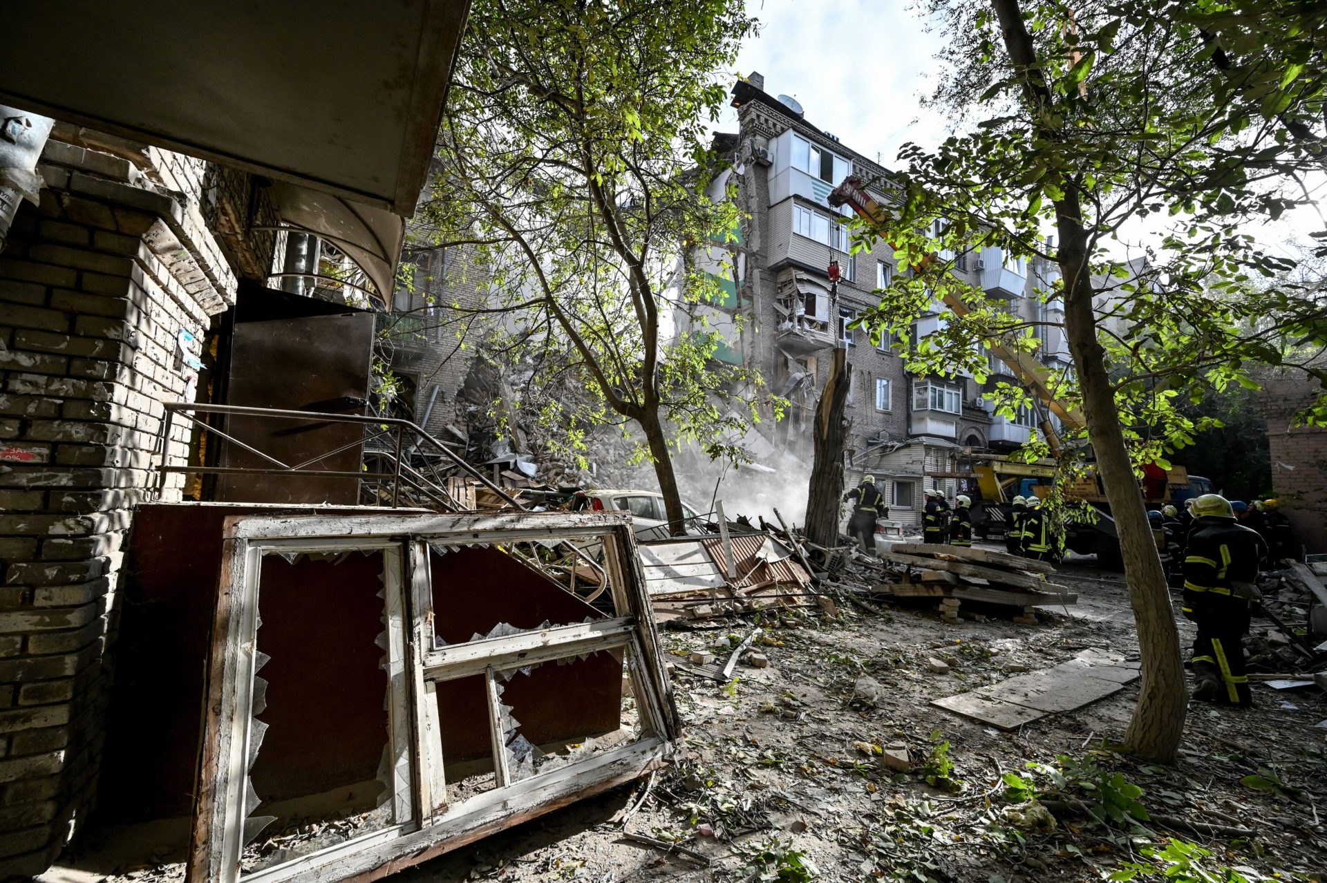 Aftermath of a morning rocket attack on residential areas of Zaporizhzhia, south-eastern Ukraine. Image: Ukrinform / Alamy Stock Photo