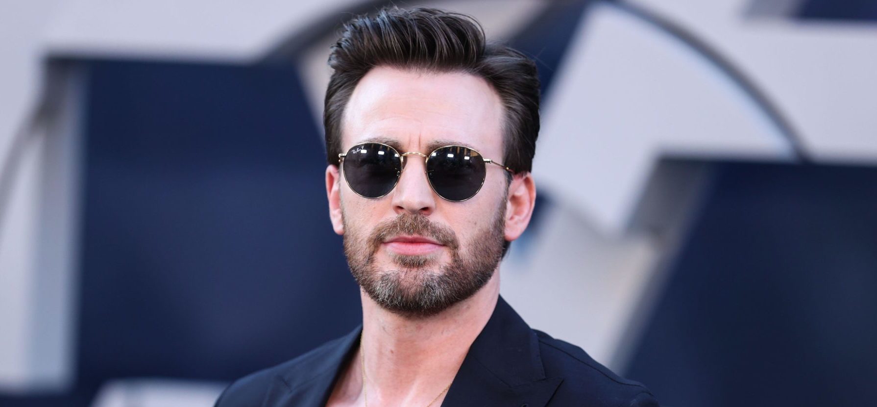 When 'Captain America' Chris Evans Asked Former S*xiest Man Paul