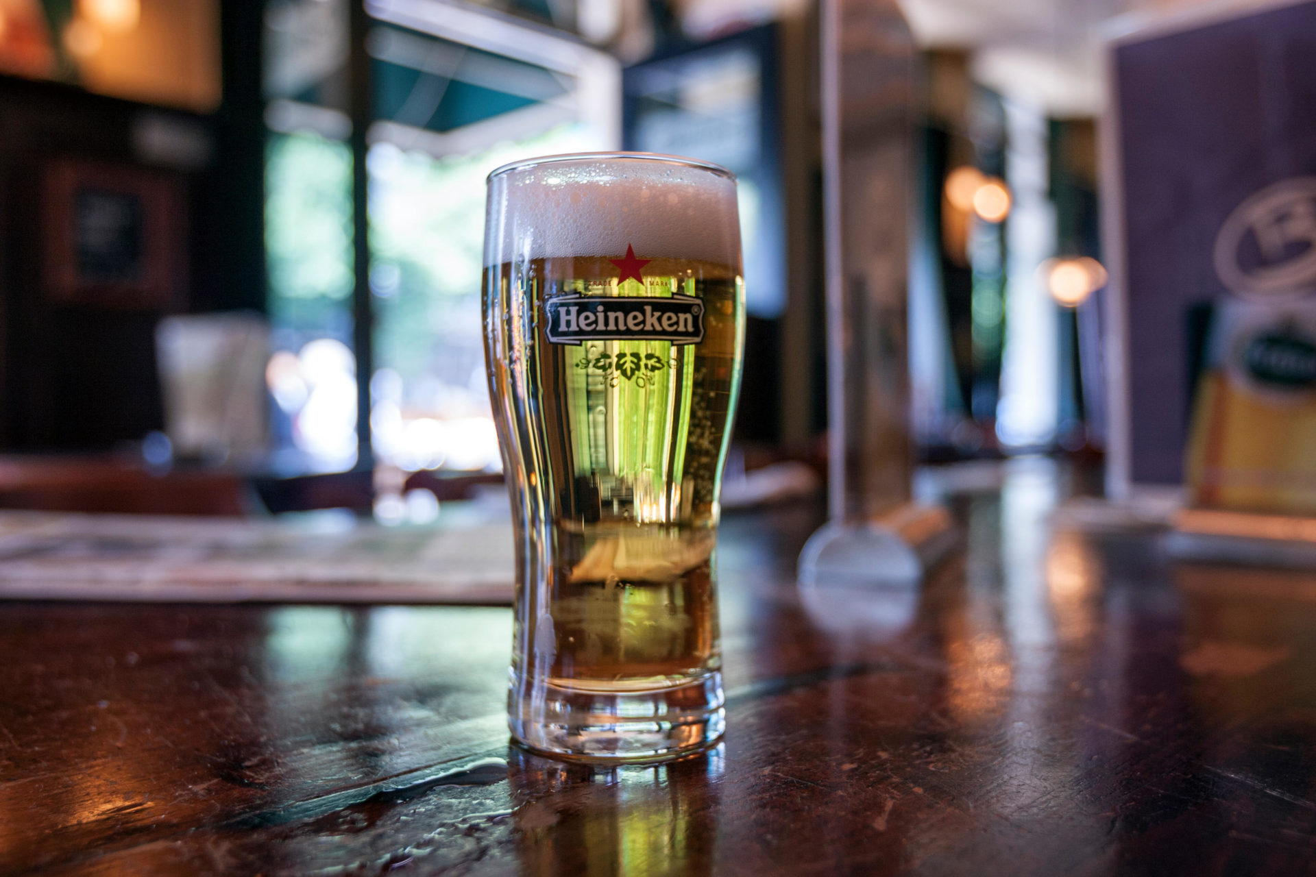 A Heineken pint in a bar. Image: Jorge Tutor / Alamy