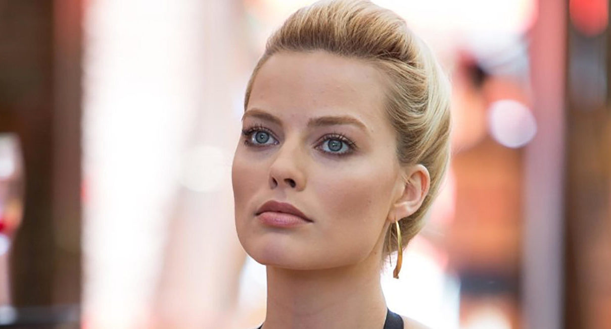 Margot Robbie Reacts To Photos Of Her Crying Outside Cara Delevingnes Home Spin1038