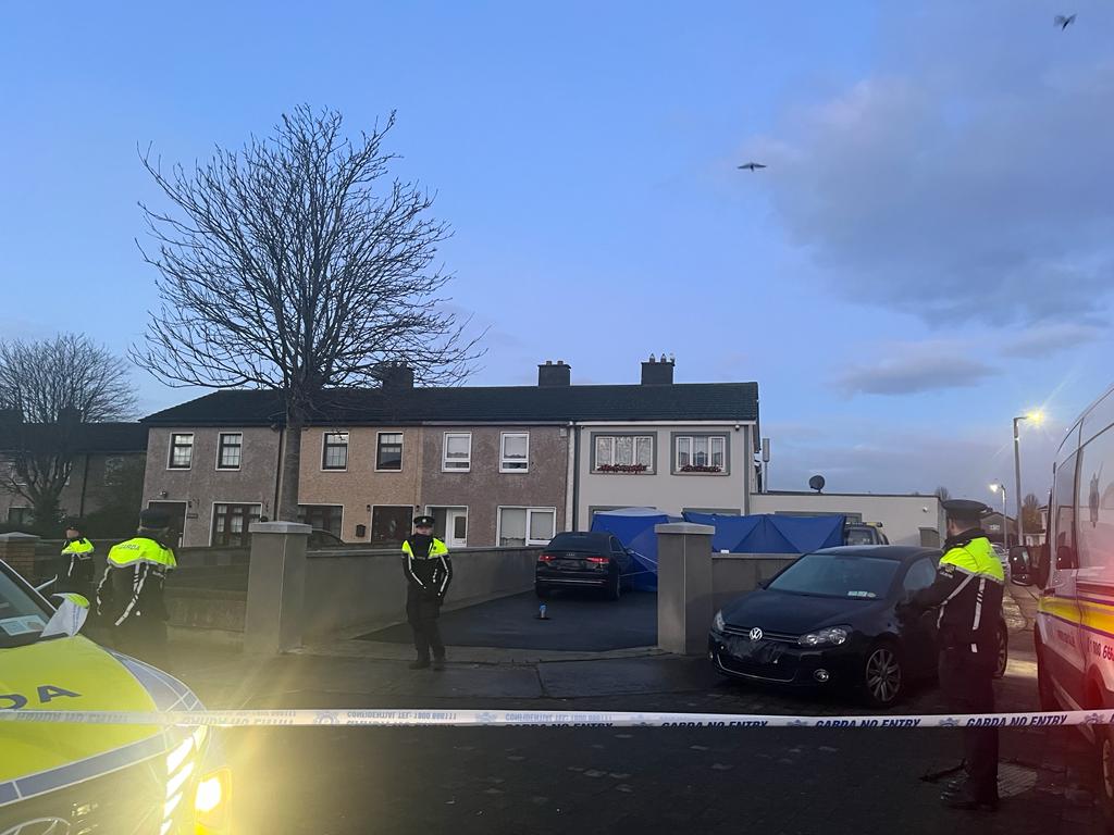 Gardaí at the scene of the murder in Ronanstown, Dublin, 06-12-2022. Image: Aoife Kearns/Newstalk 