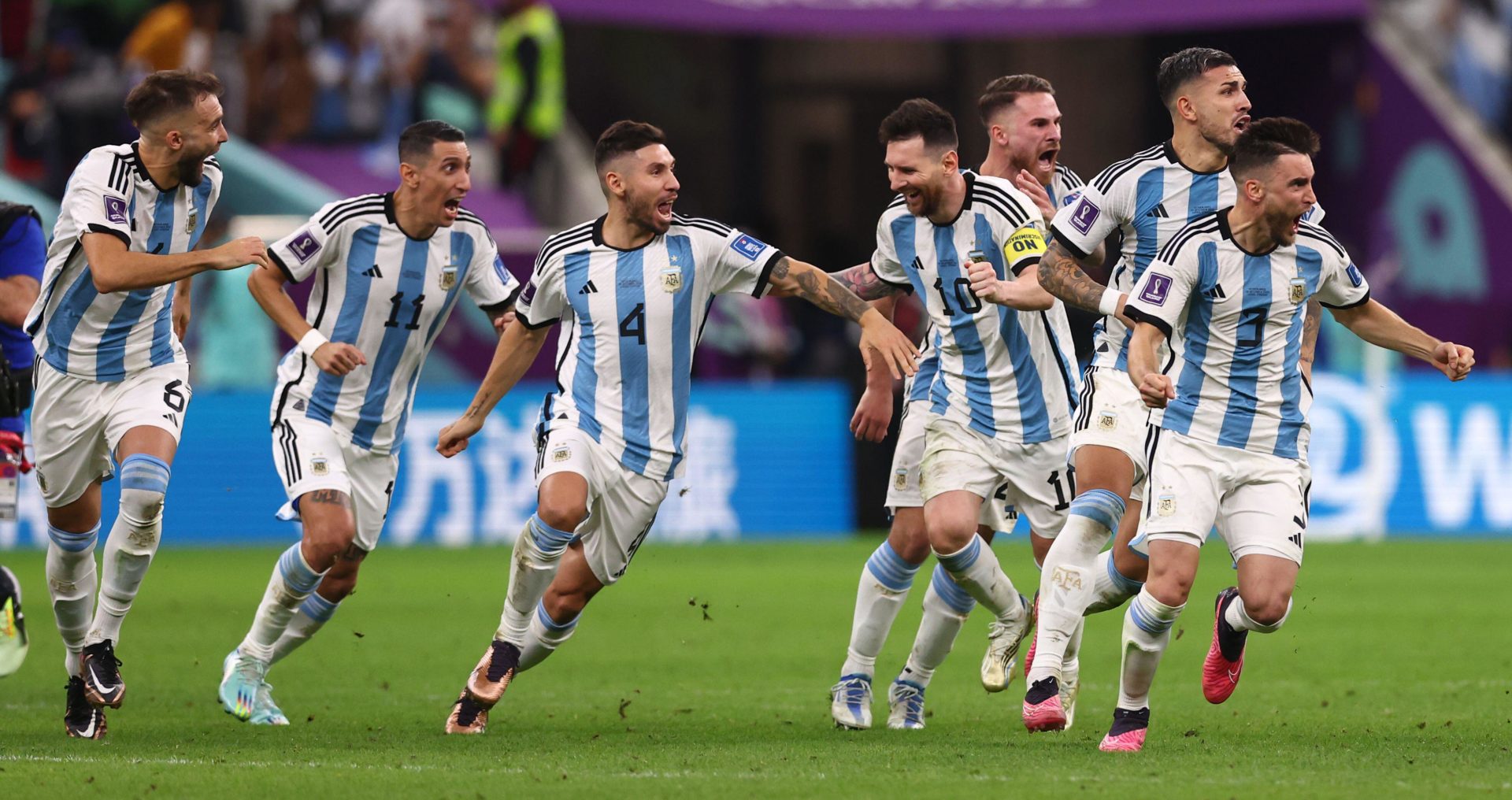 Argentina celebrate the win during the FIFA World Cup 2022 match at Lusail Stadium, Doha, 09-12-2022. Image: David Klein/Alamy