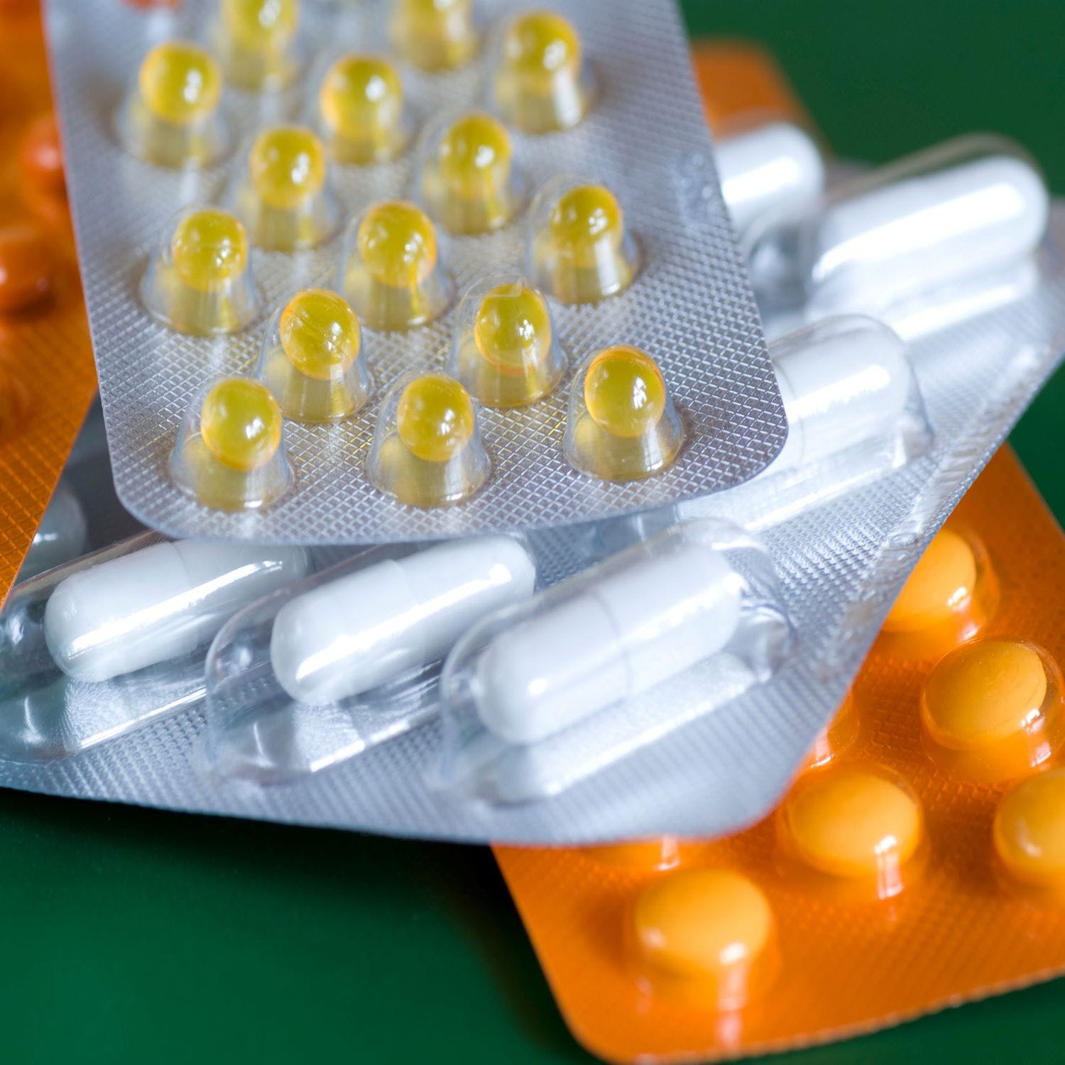 Windsor Pharmacists Under Pressure: The Painkiller Shortage And Its Devastating Impact - i2uk1z5