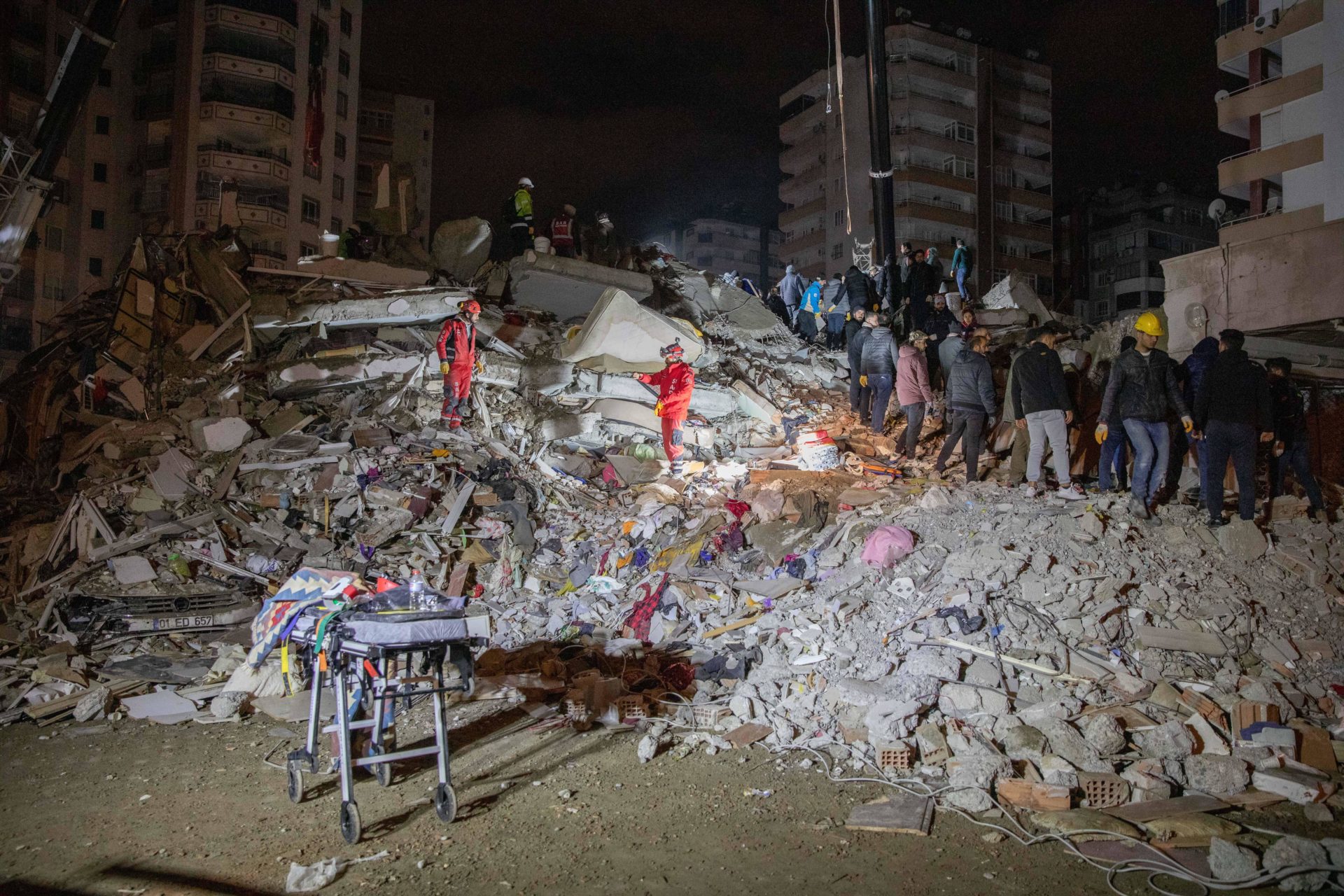 Death Toll In TurkishSyrian Earthquake Passes 16,000