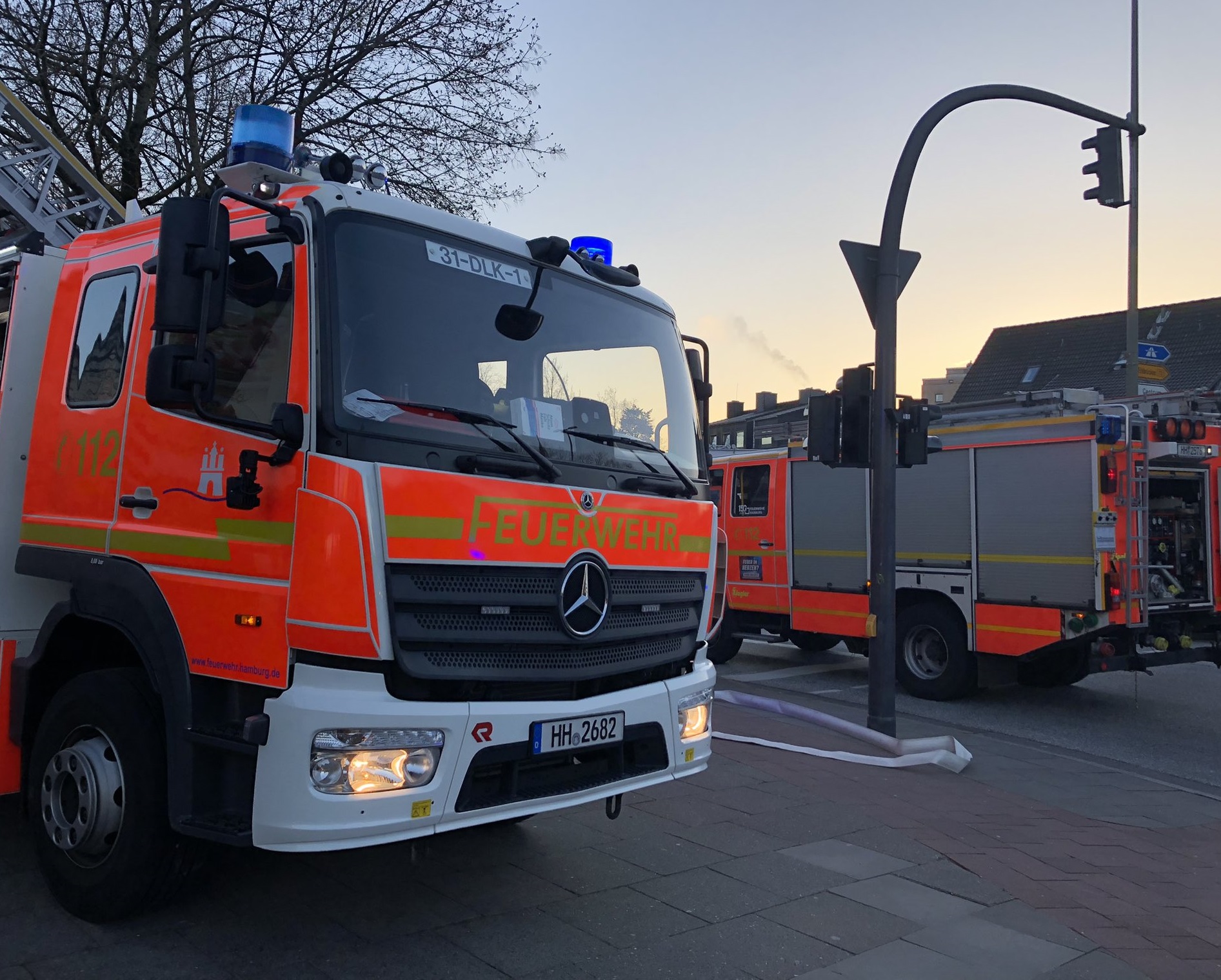 stellenanzeigen feuerwehr hamburg