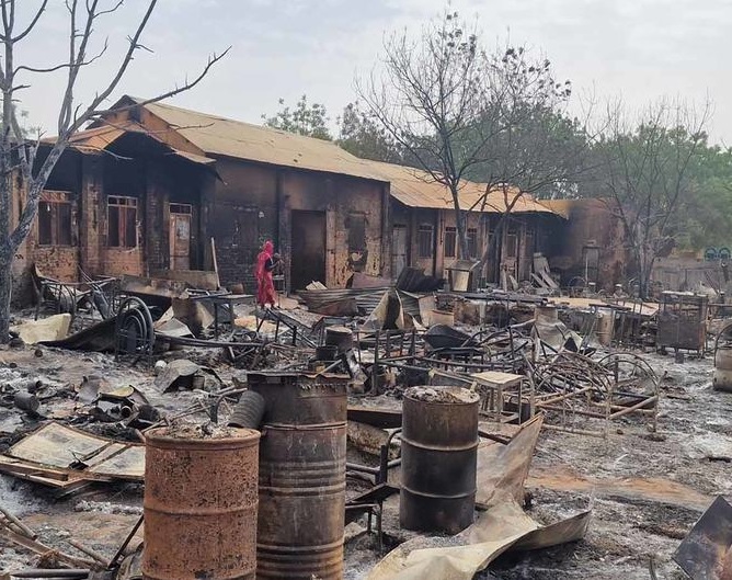 Irish charities evacuate international staff from Sudan - Vimarsana News