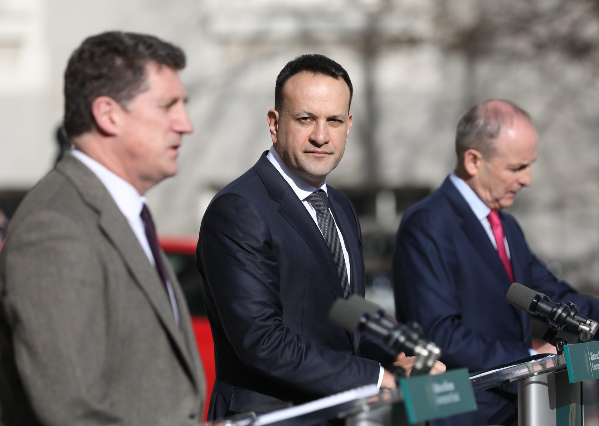 'Not ideal' - Eamon Ryan to fly back from Dubai for McEntee no confidence vote - Vimarsana News