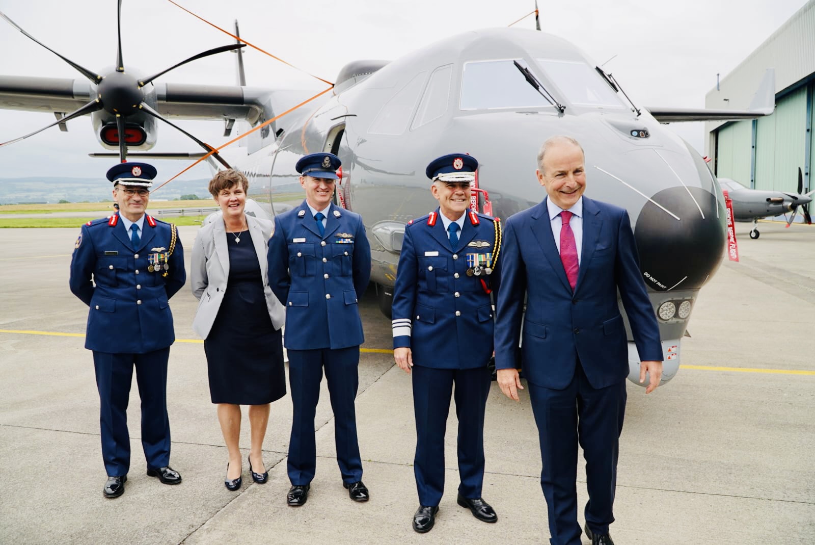 Tánaiste and Minister for Defence Micheál Martin, Department of Defence Secretary General, Jacqui McCrum and Chief of Staff, Seán Clancy, and was met by General Officer Commanding the Air Corps, Brigadier General Rory O’Connor as well as members of the team involved in delivering the project and representatives from Airbus Defence and Space.