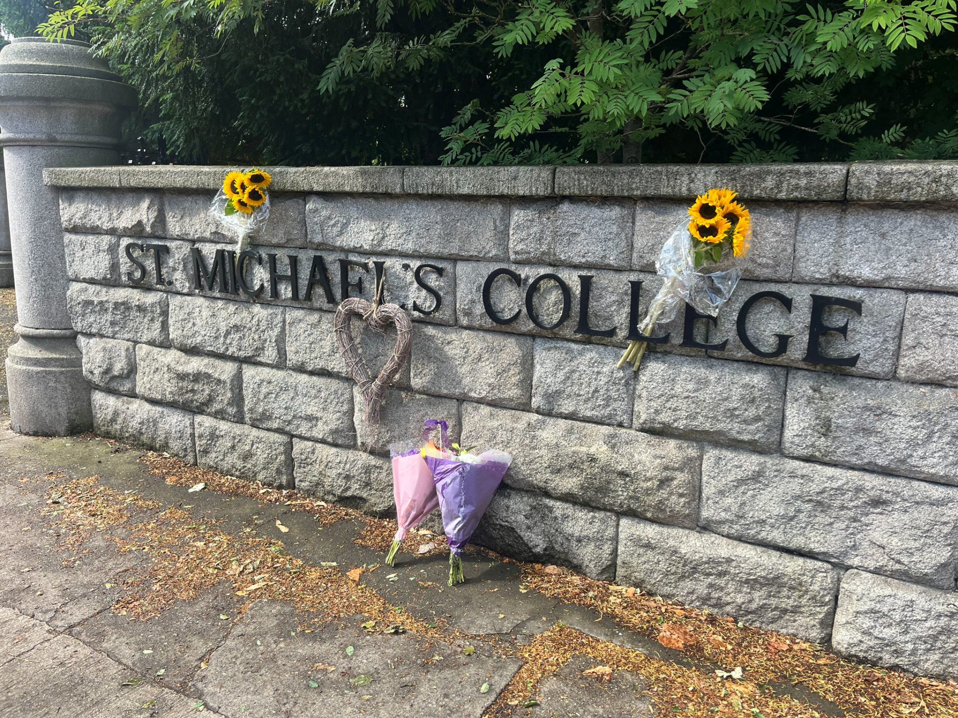 Flowers Laid For Two Leaving Cert Students Who Died In Greece - Vimarsana News