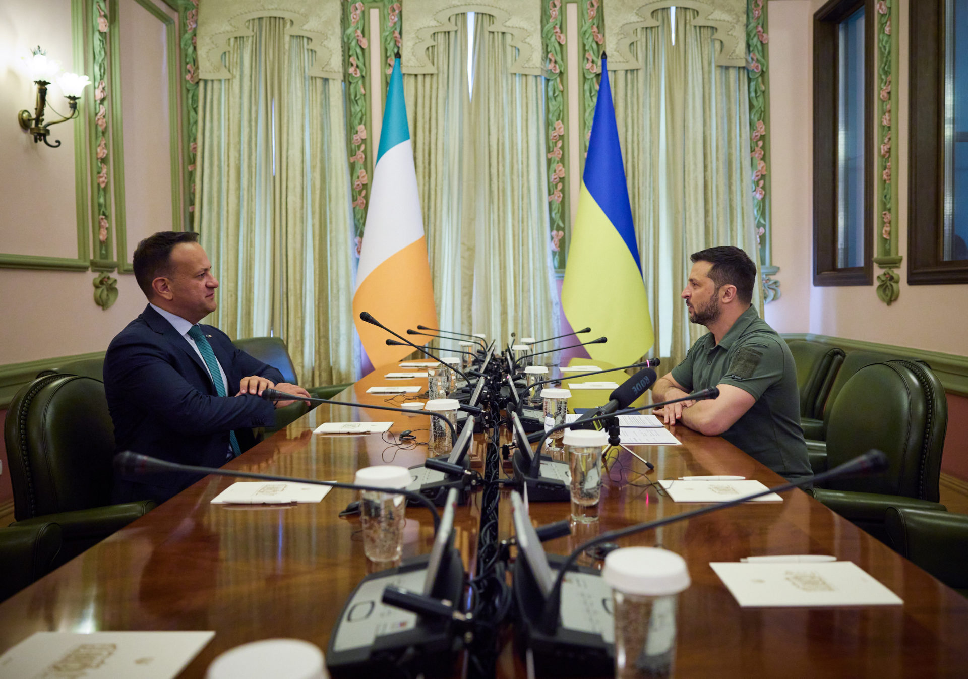 Taoiseach Leo Varadkar meeting President Zelenskyy in Ukraine