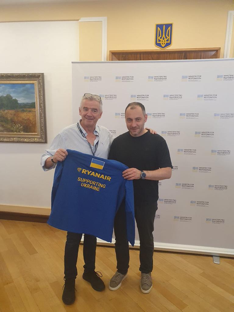  Ryanair Group CEO Michael O'Leary, and Deputy Prime Minister for Restoration of Ukraine and Minister for Infrastructure, Oleksandr Kubrakov