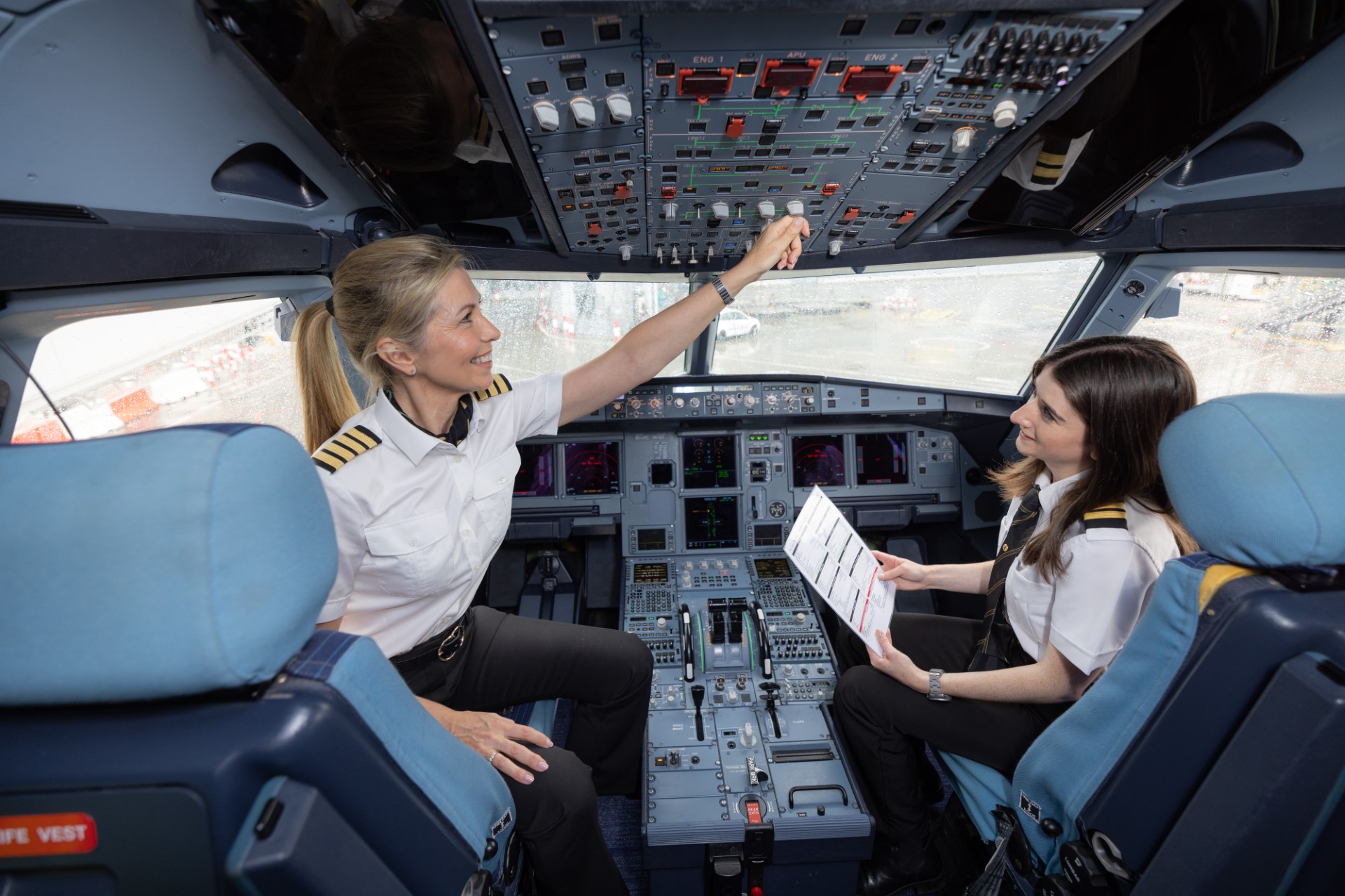 Aer Lingus Re-opens Pilot Training Programme - Vimarsana News