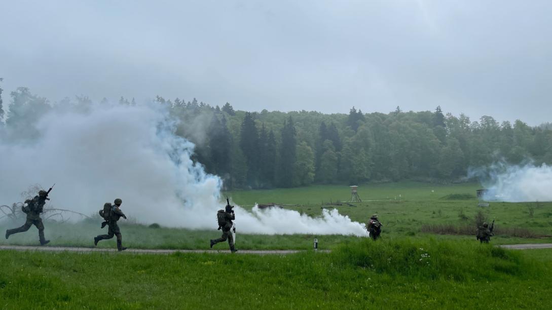 Ukrainian soldiers using smoke screens in training with the European Union Military Assistance Mission in Ukraine. 