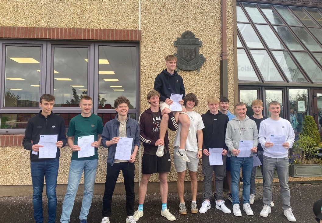 Students across the country get Leaving Cert results - 'Honestly, I'm feeling great' - Vimarsana News