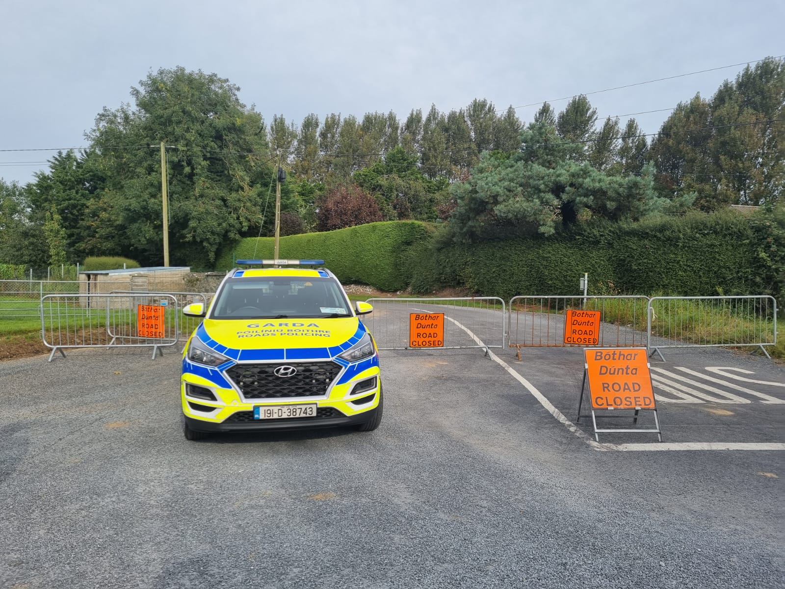 Gardaí at the scene of the crash in Cashel.