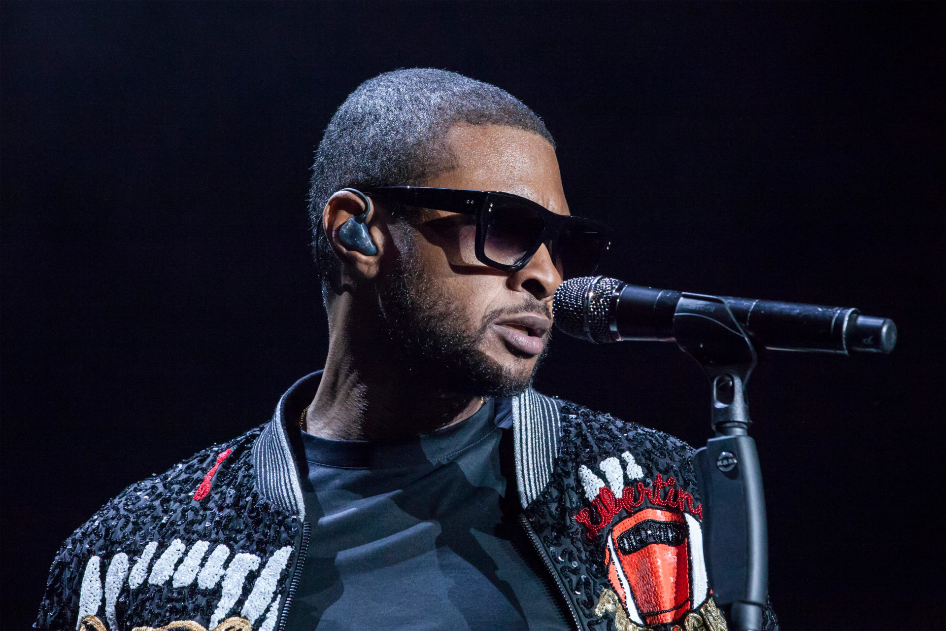 Usher to headline Super Bowl halftime show in 2024