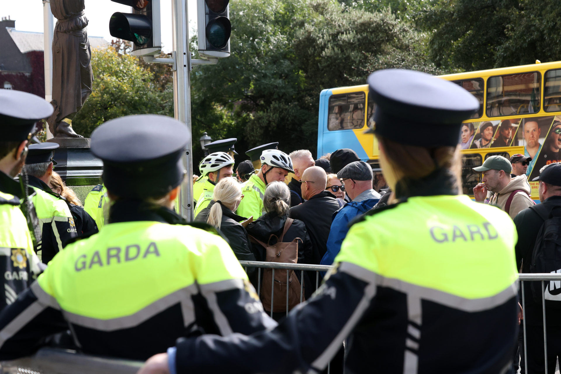 Protestors outside Leinster House, 20-09-2023. Image: Sam Boal/RollingNews