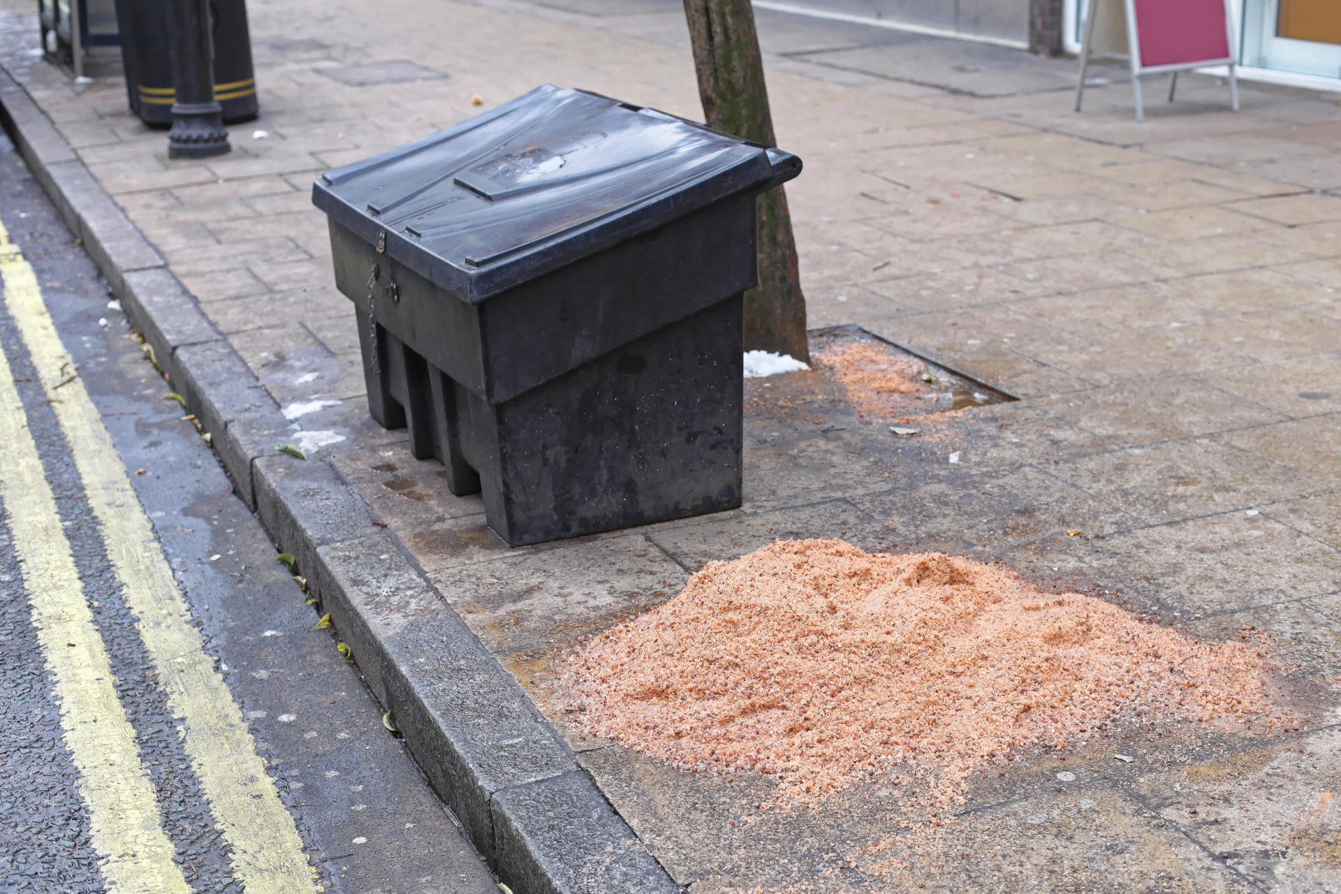 'An obvious, simple solution' Call for grit boxes to be provided