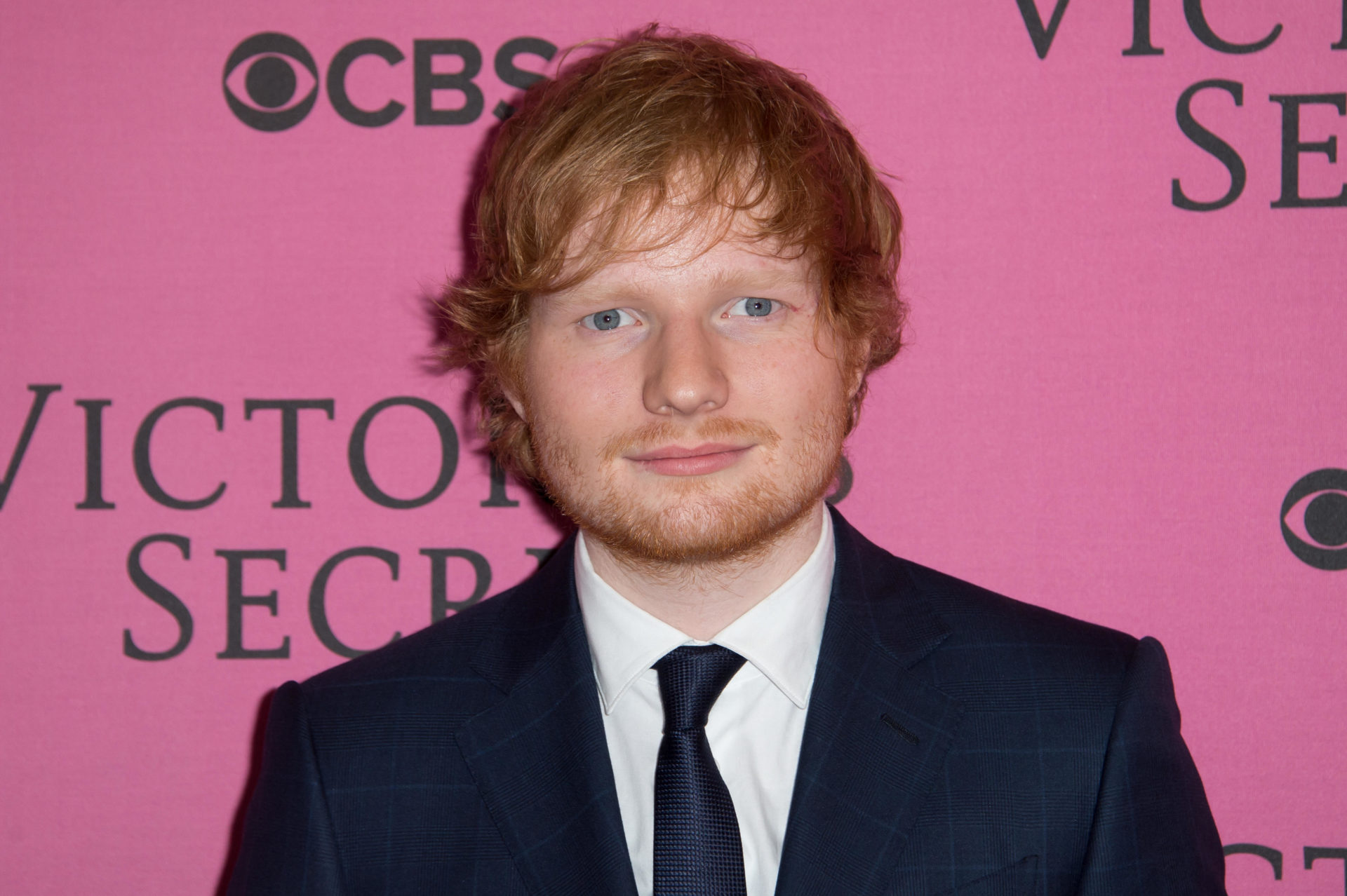 Ed Sheeran Risks Feud With His Neighbours By Jumping In Pond He ...