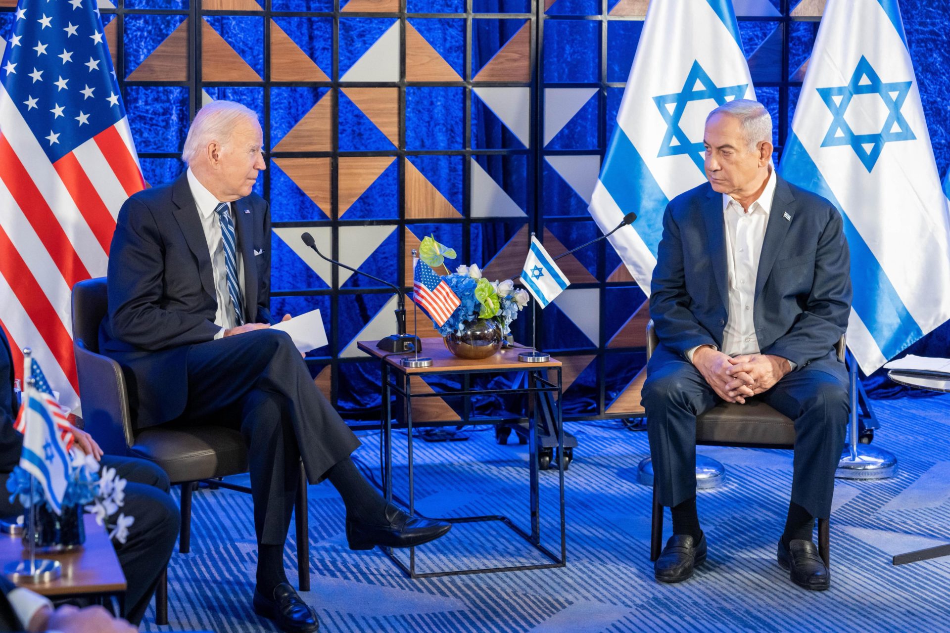 US President Joe Biden meets with Israel's Prime Minister Benjamin Netanyahu in Tel Aviv on October 29th 2023.